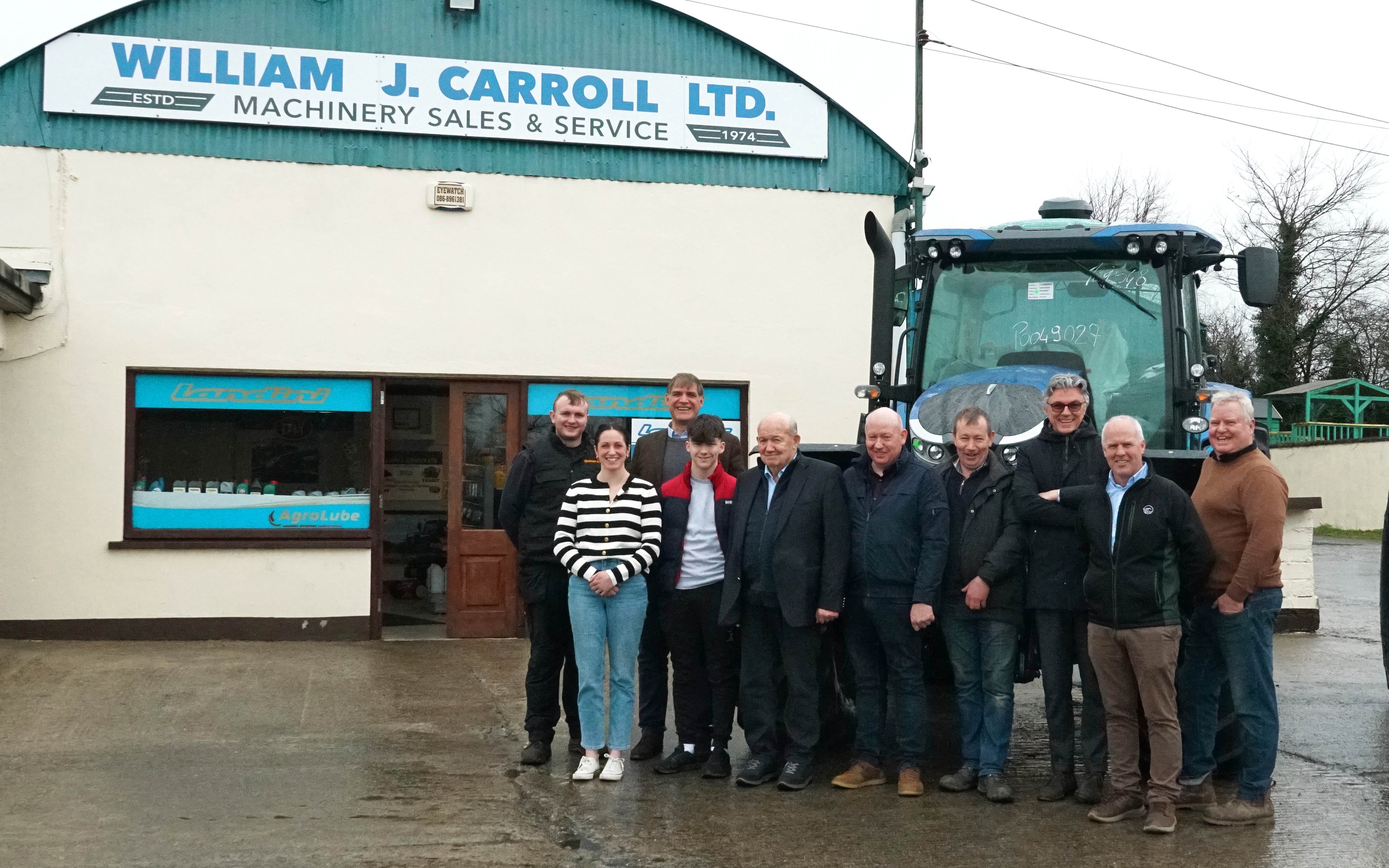 L-r: James McCormick; Alecia Creighton; Simeone Morra; Dylan Carroll; William Carroll; Denis Carroll; Jerry Carroll; Franco Artoni; Kevin Phelan and 'TJ'