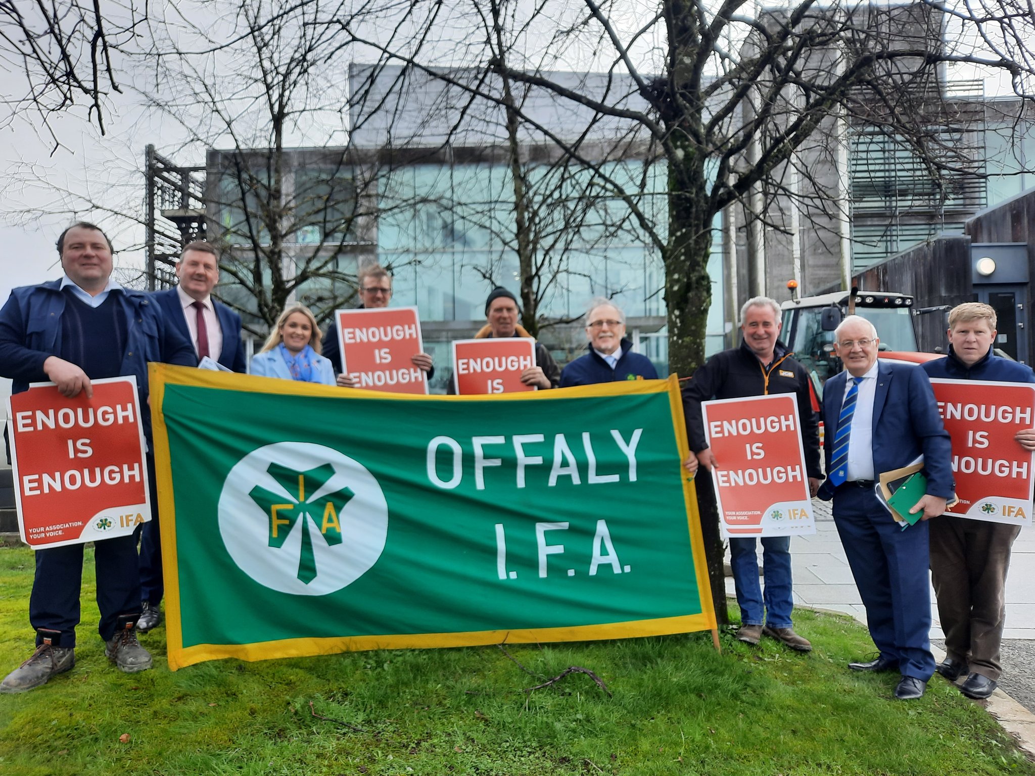 Offaly IFA protesting outside Offaly County Council last week. Source: William Dolan, X