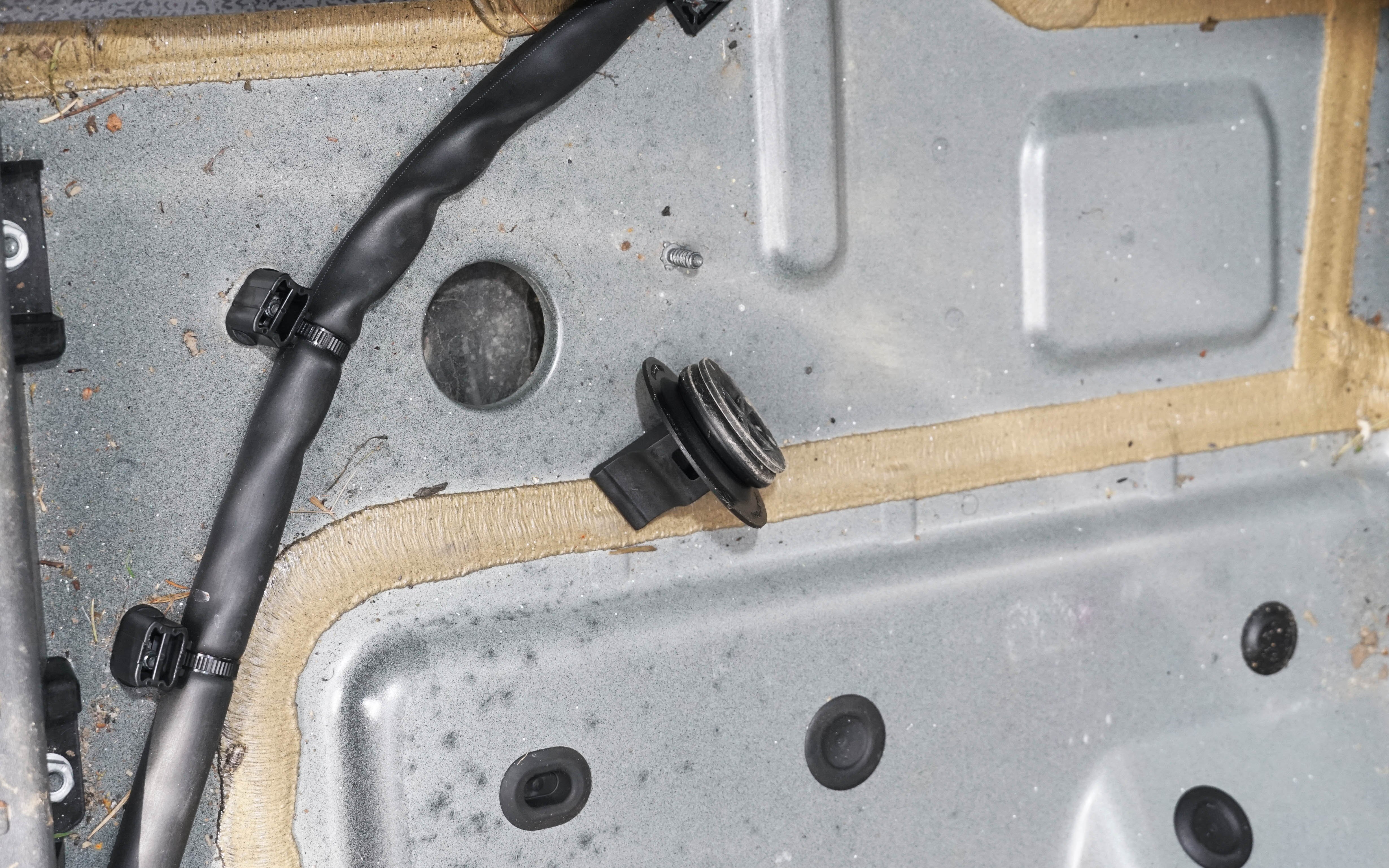 Strategically placed plug holes in the floor allow the inside to be hosed out.