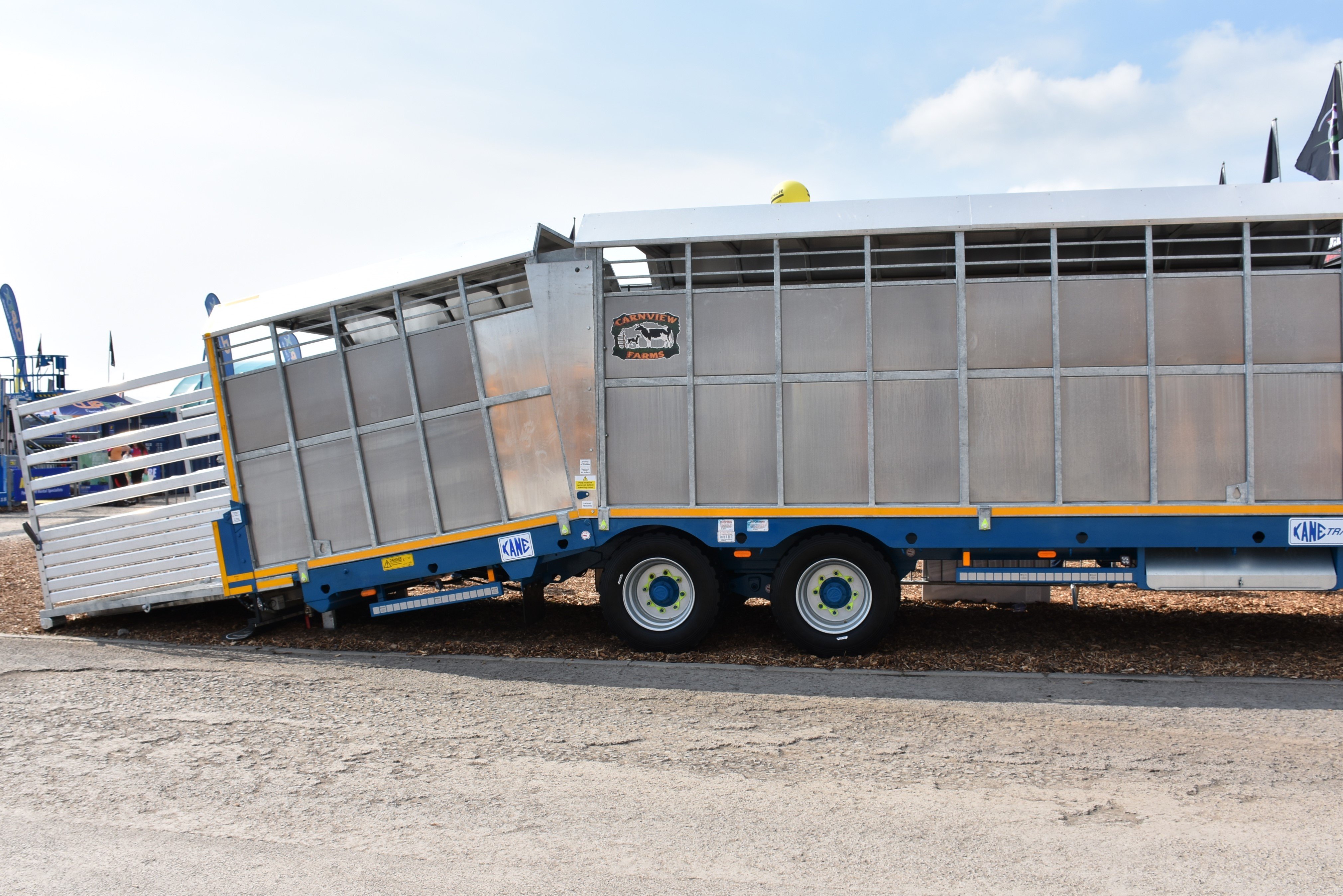 The rear of the trailer lowers down for easy loading of cattle
