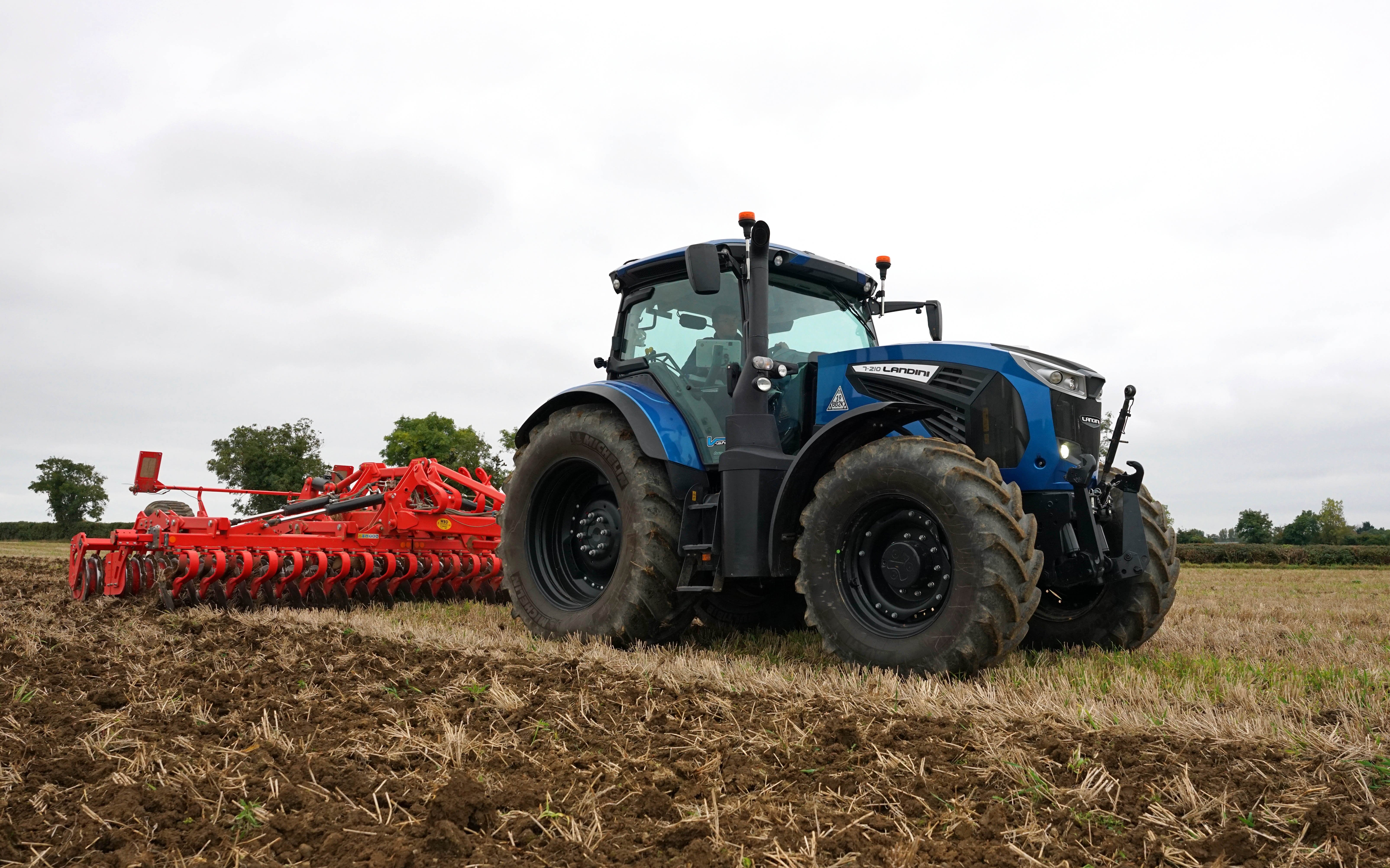 Argo Tractors is keen to sell into the tillage sector as well as stock in Ireland