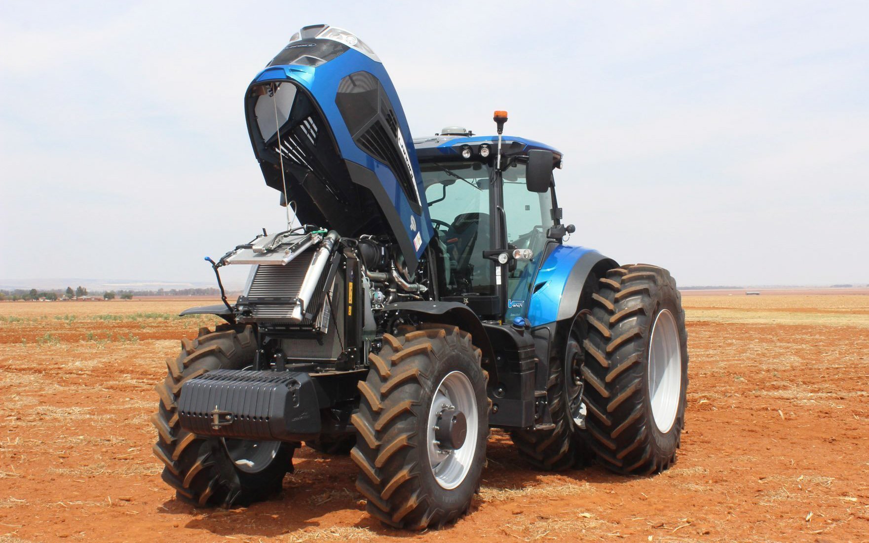 The 7 series tractors from Landini are powered by FPT engines and boast easy access to the radiator bank for cleaning