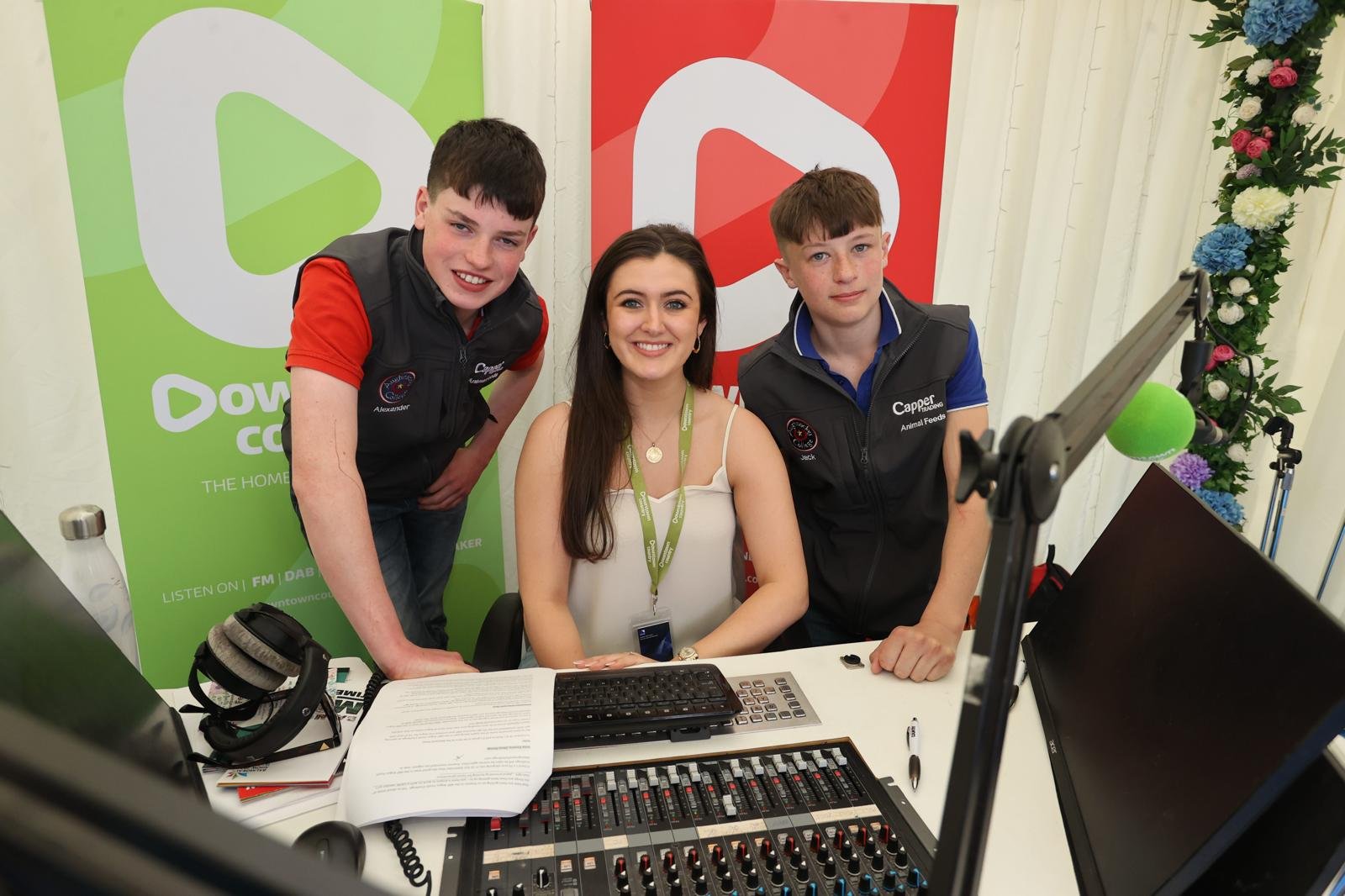 ABP Angus Youth Challenge finalists Alexander Smith and Jack Steenson of Aughnacloy College with Victoria Quinn of Downtown Country