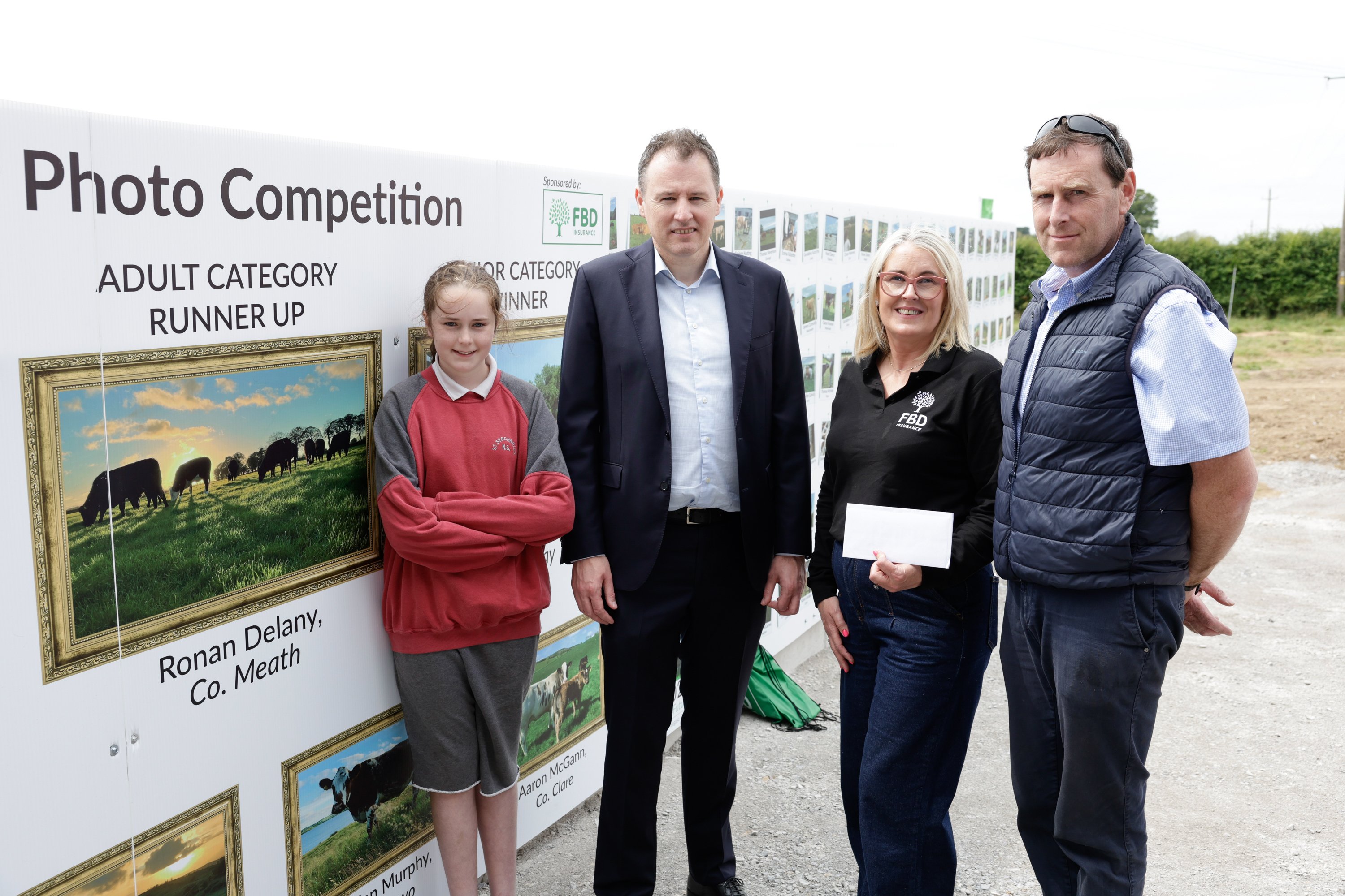 Ronan Delany, alongside his daughter Eppie receiving their award. Image source: Teagasc