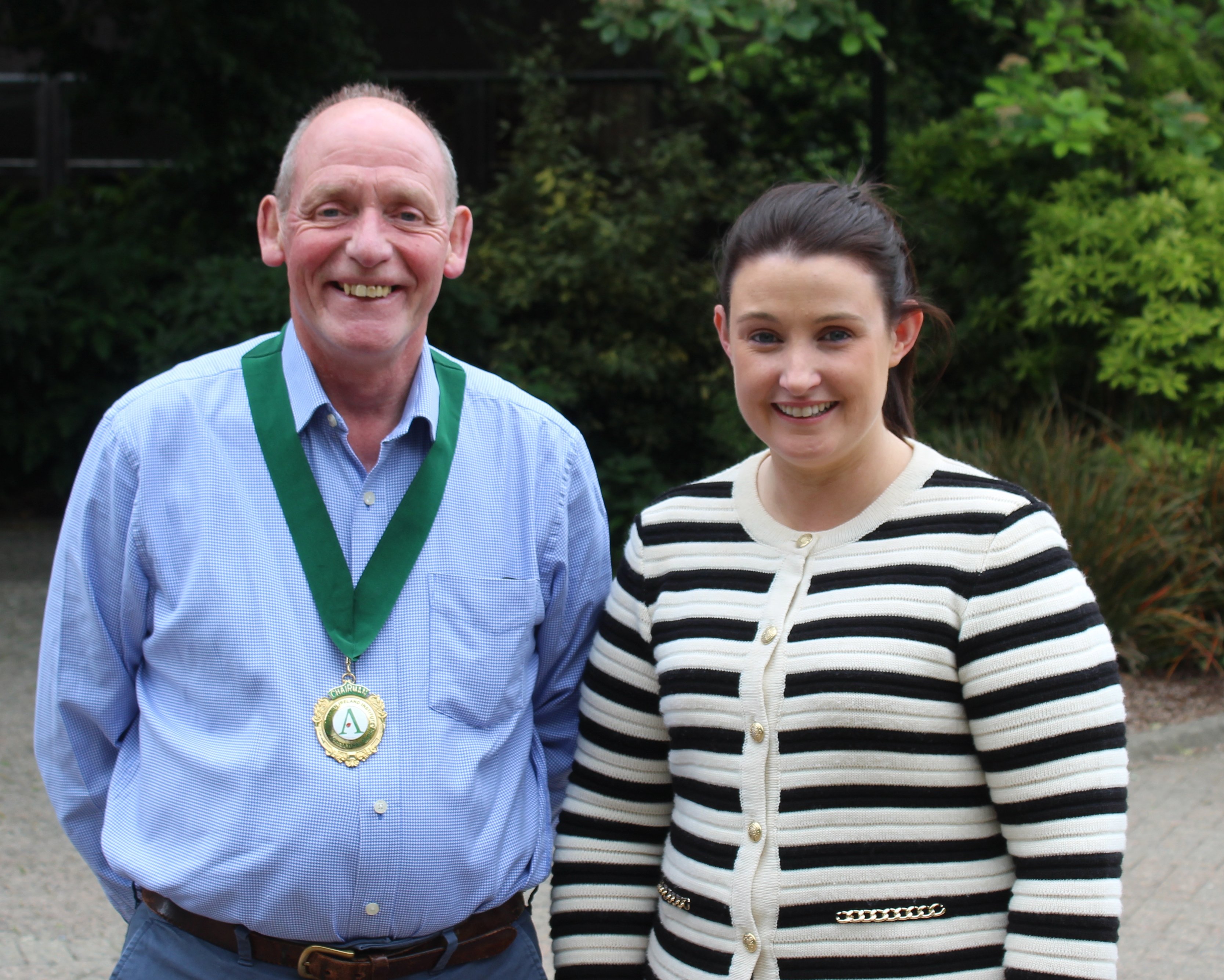 Chatting at the 2024 NIIAS annual conference: NIIAS chair, Jim Freeburn and Alltech Aislínn Campbell