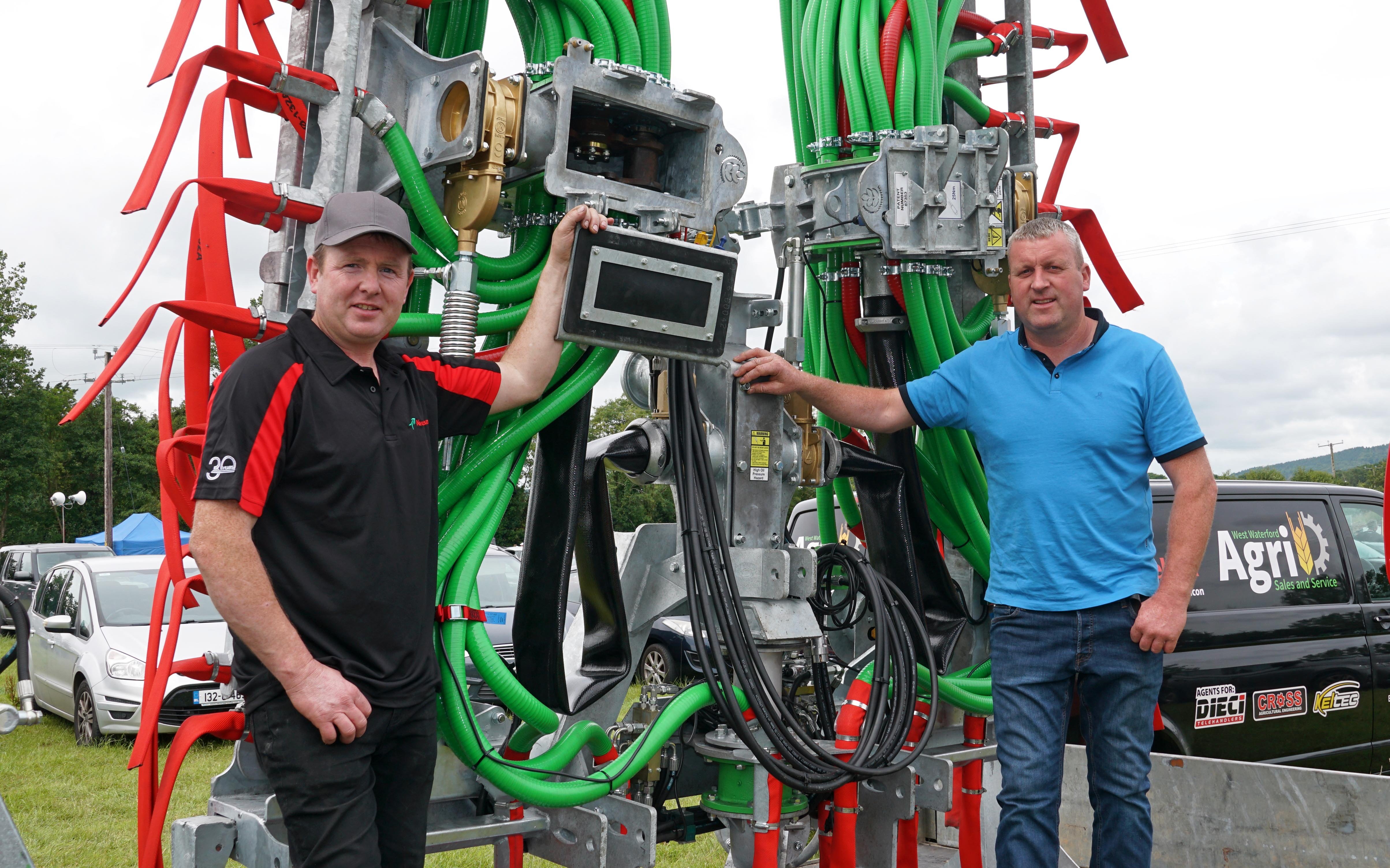 Sean Byrne and John Keane of west Waterford Agri with the latest KME dribble bar
