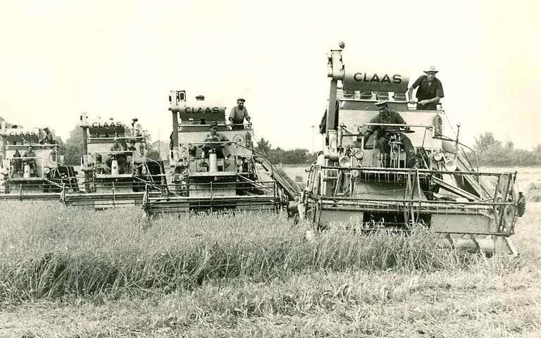 The Hercules, later known as the SF, was the machine from which all subsequent combines evolved