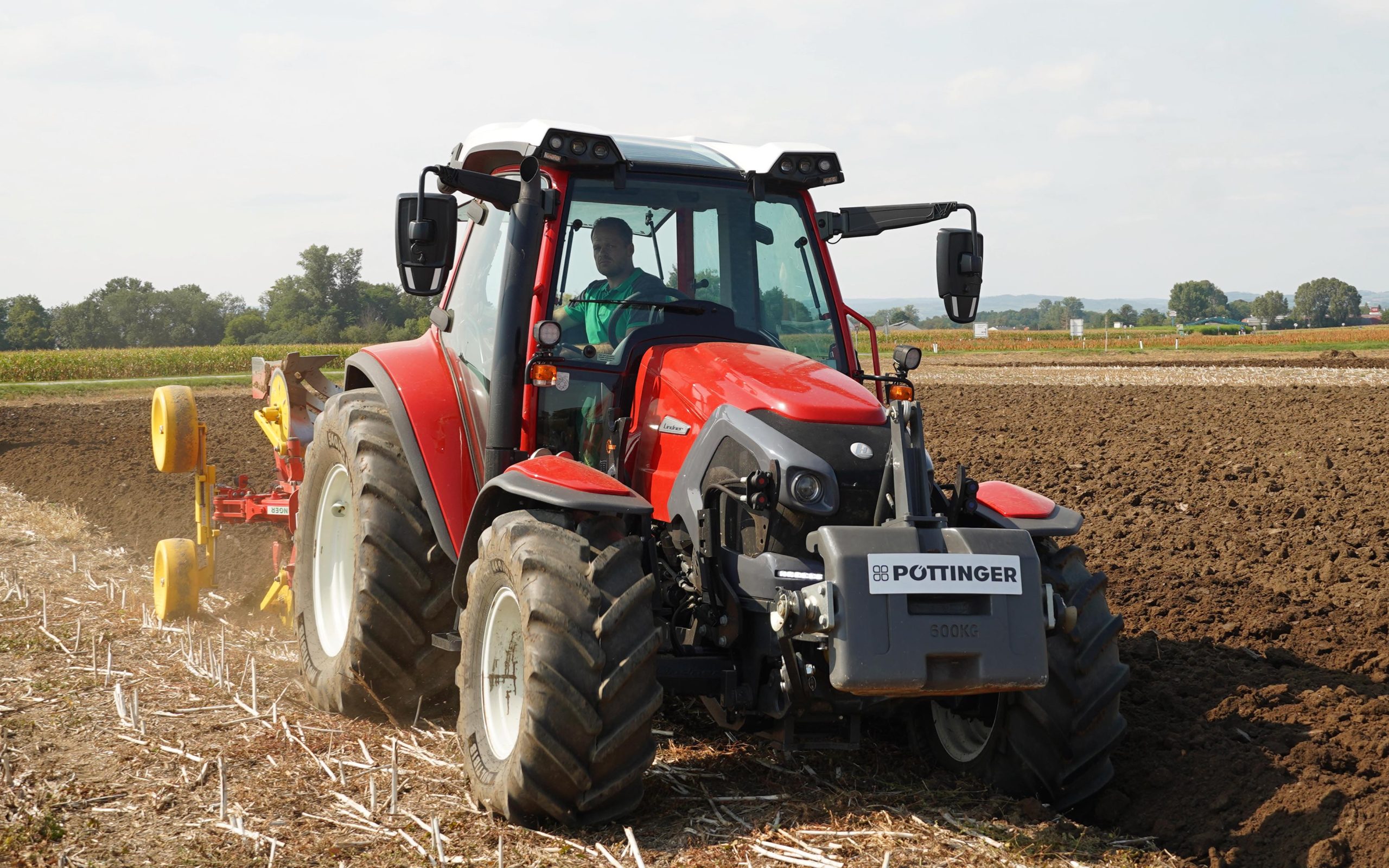 The ultra manoeuvrable Lintrac 100 from fellow Austrian company, Lindner
