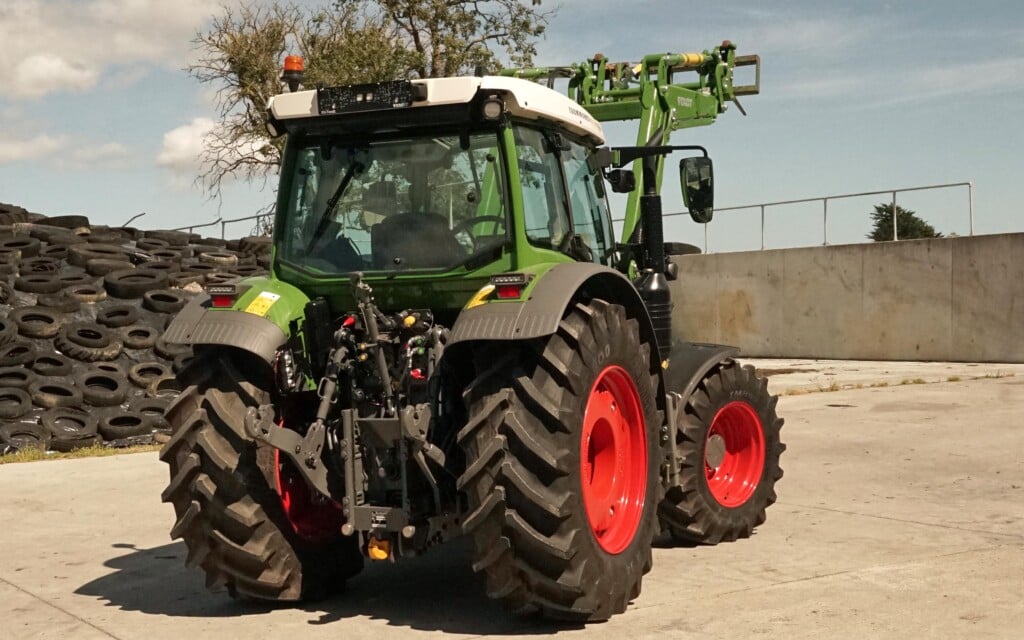 The Fendt 211 is a product of its Alpine heartland, compact but broad with a low centre of gravity