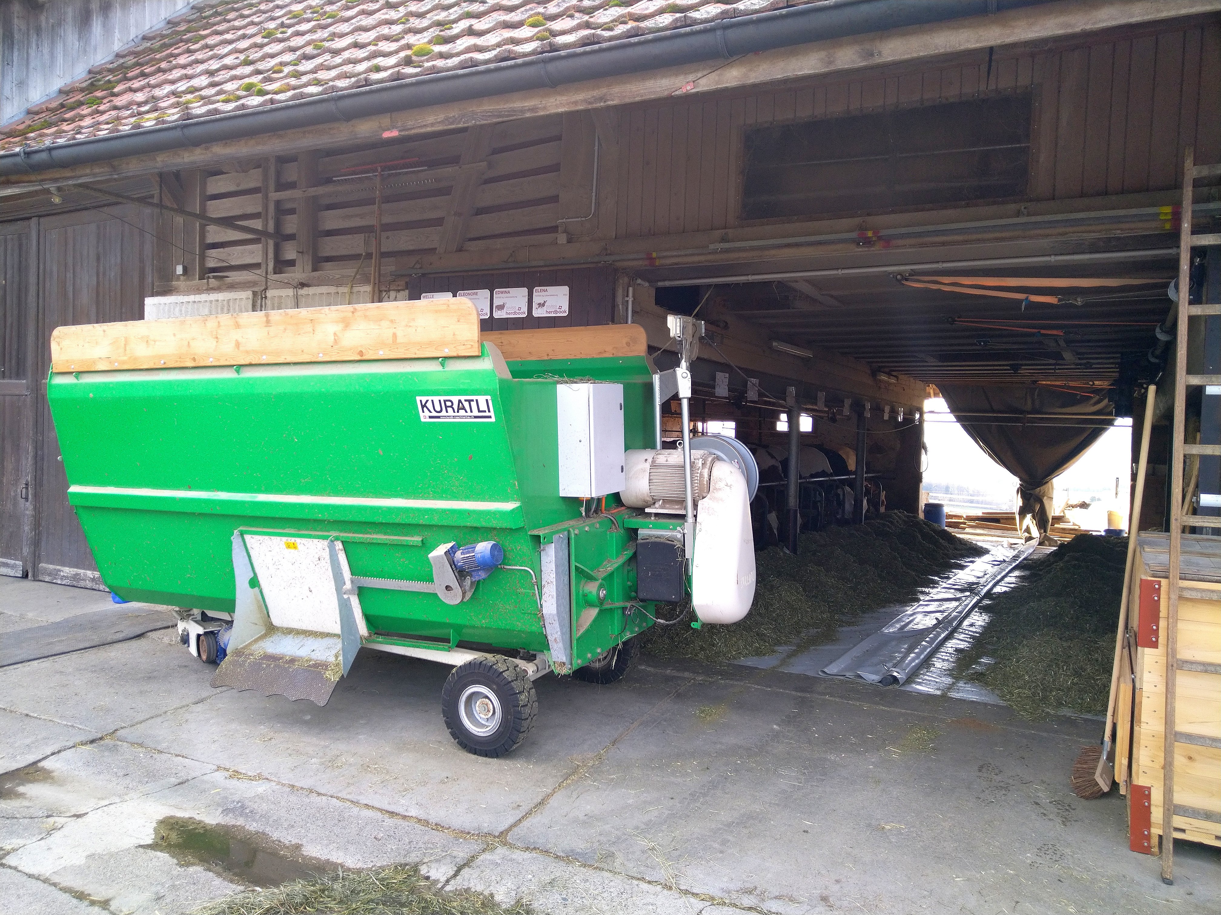 Rene invested in a new Kuratli electric feed mixer wagon for the farm