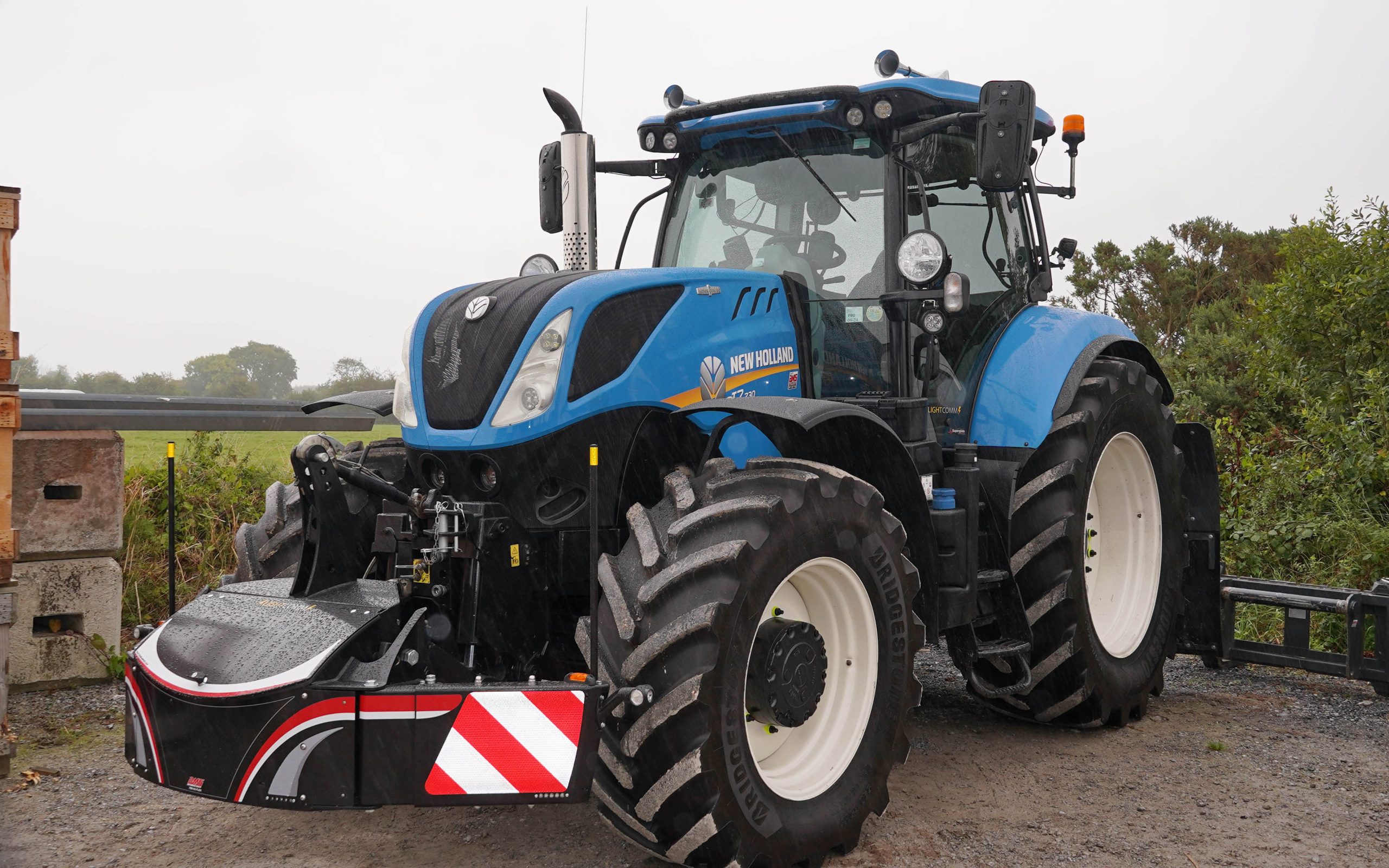 One of the larger investments Bailey has made is a fully kitted out NH T7.230 for demonstrating the machinery