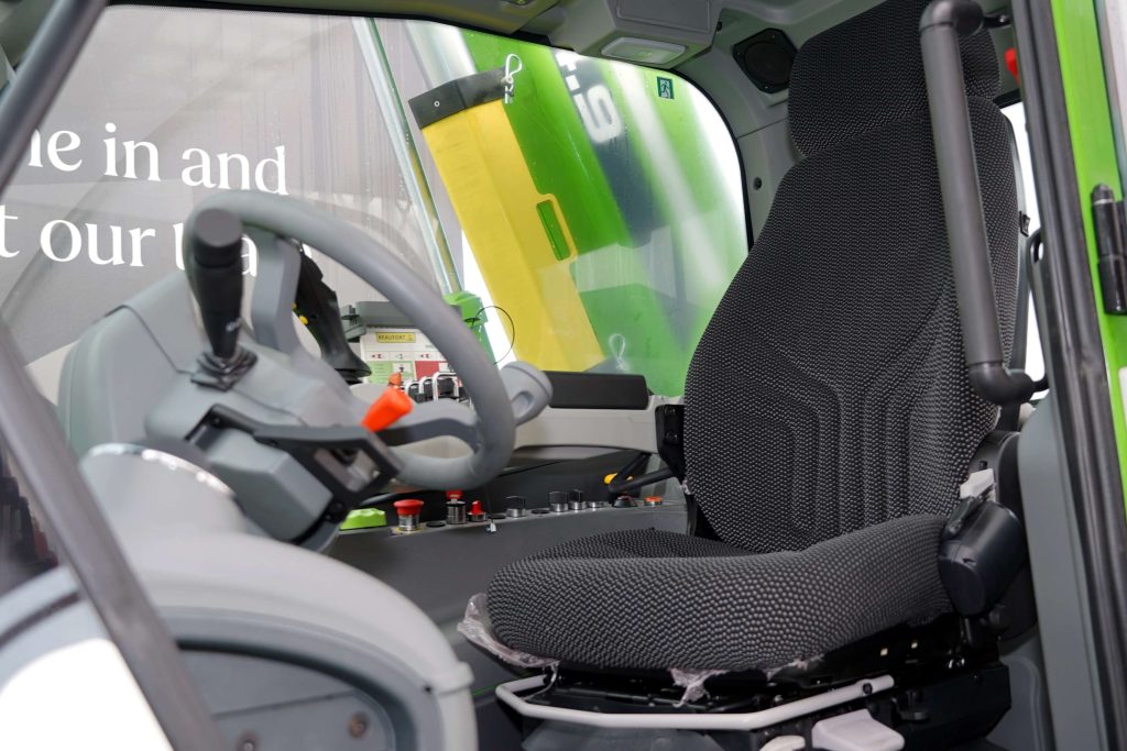 With the ability to have suspension on the cab, the seat and the linkage the Merlo cab is well insulated from shocks on the road