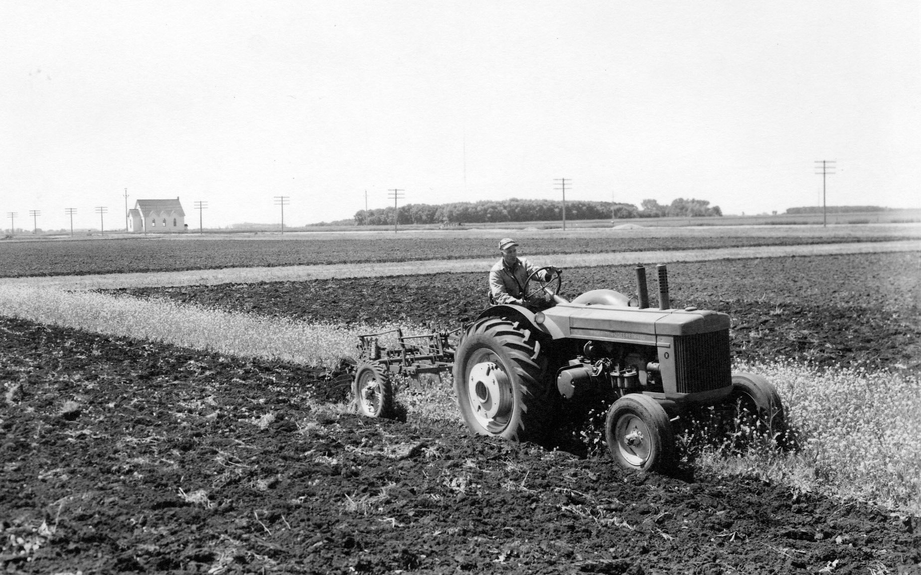 The Model R was John Deere's answer to the fuel and cylinder arrangement conundrum