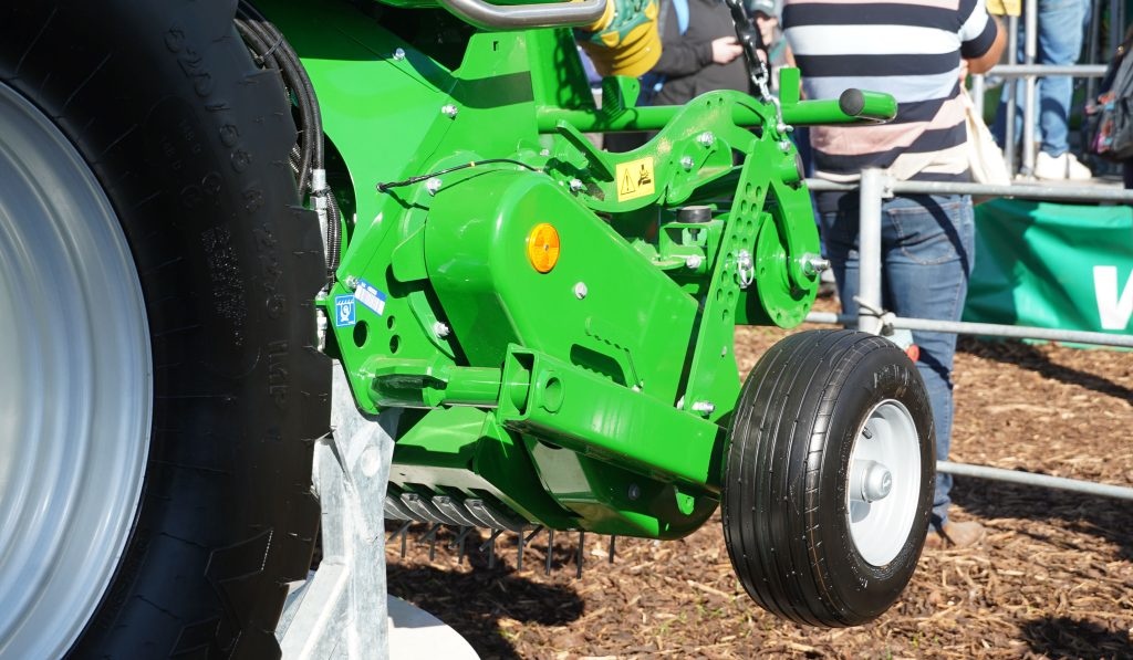 The new pick up is available in cammed or camless form