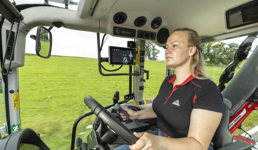 The full Smart Farming suite of driver aids is available as an option