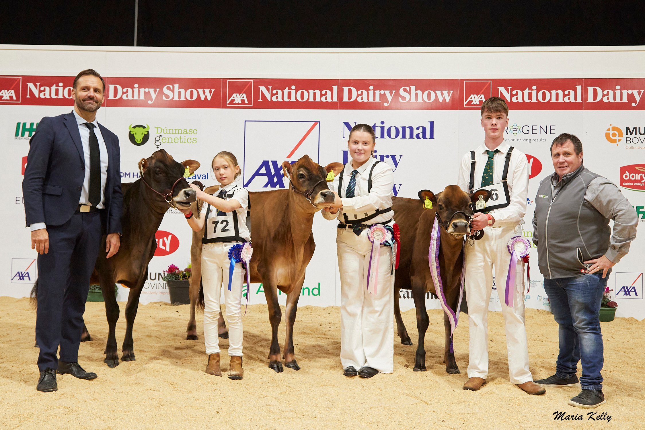 AXA National Dairy Show 2024, Jersey Junior Championship, Pictured are: Judge, Niels Erik Haahr, Honourable Mention, Ballythomas Gorgeous Girl exhibited by Eamonn McLoughney, Anna McLoughney, Handler, Reserve Champion Ballyelan Chrome Louise 4127 exhibited by Tom Lynch, &amp; Liam O’ Neill, Aimee O’ Donovan, Handler, Champion Pilmorepride Chocochip Moll exhibited by Pat Ahern, Conor Ahern, Handler, Mike Hannon, (SmaXtec), Sponsor. Photo: Maria Kelly.