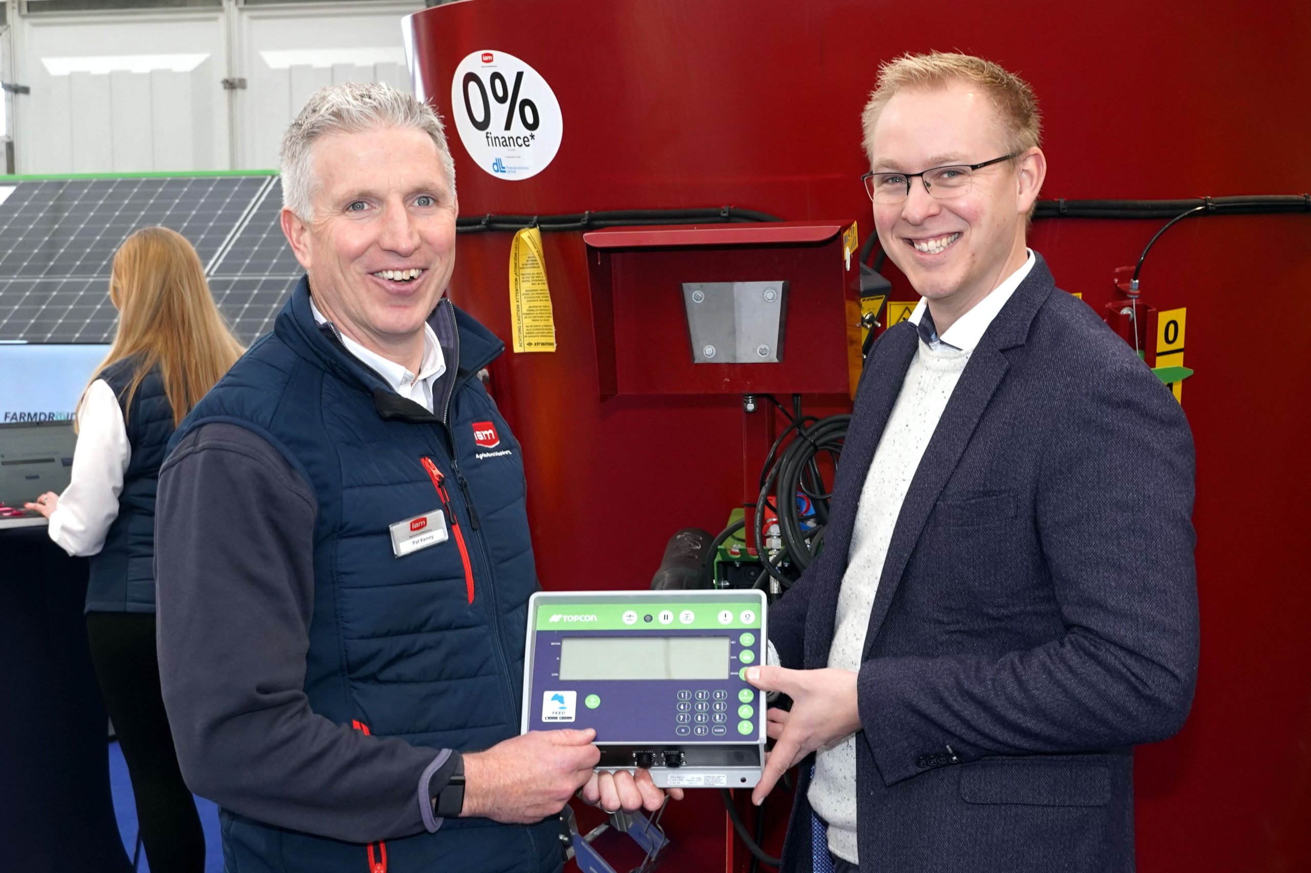 (L-r:) Pat Kenny of IAM with Tim van der Leck of Topcon