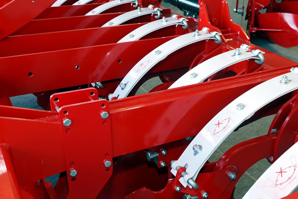 Designed for deep penetration in hard soils the Eurodisc-II uses leaf springs to allow disc movement