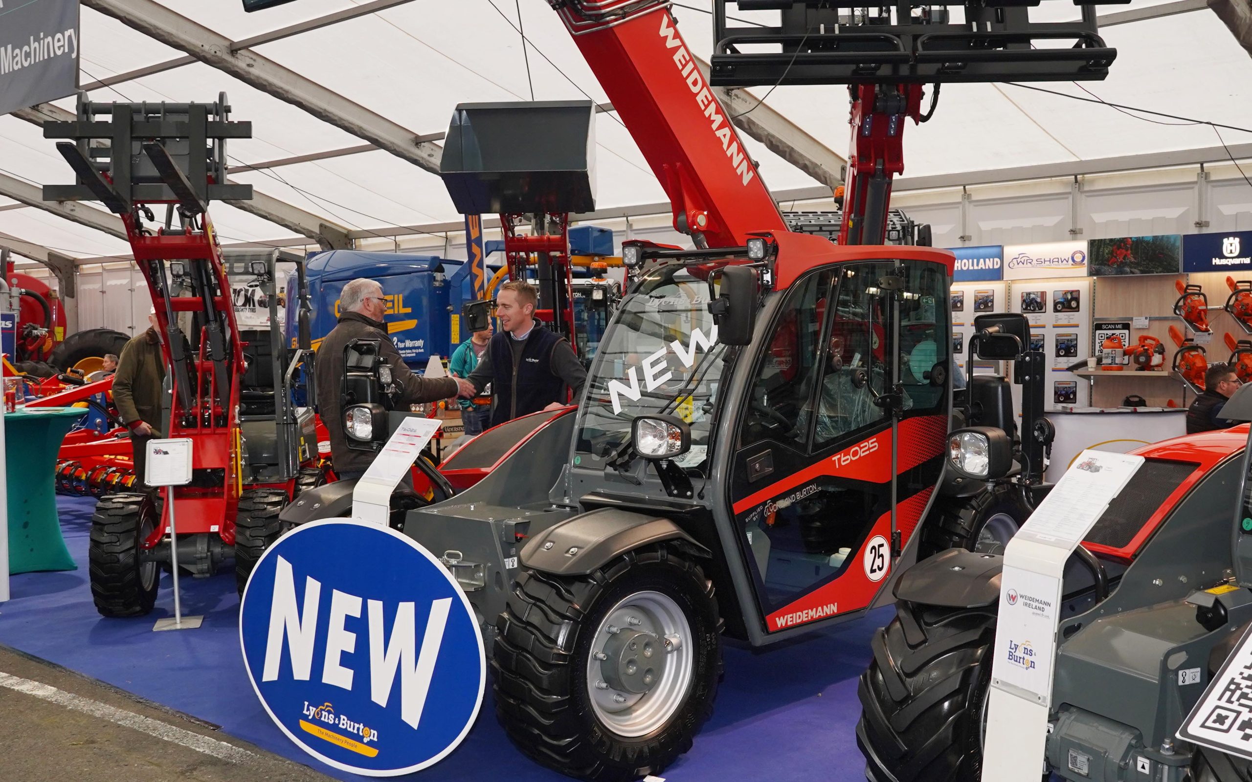 Brand new to Ireland and immediately sold, the Wiedemann T6025 boasts a Perkins at its heart