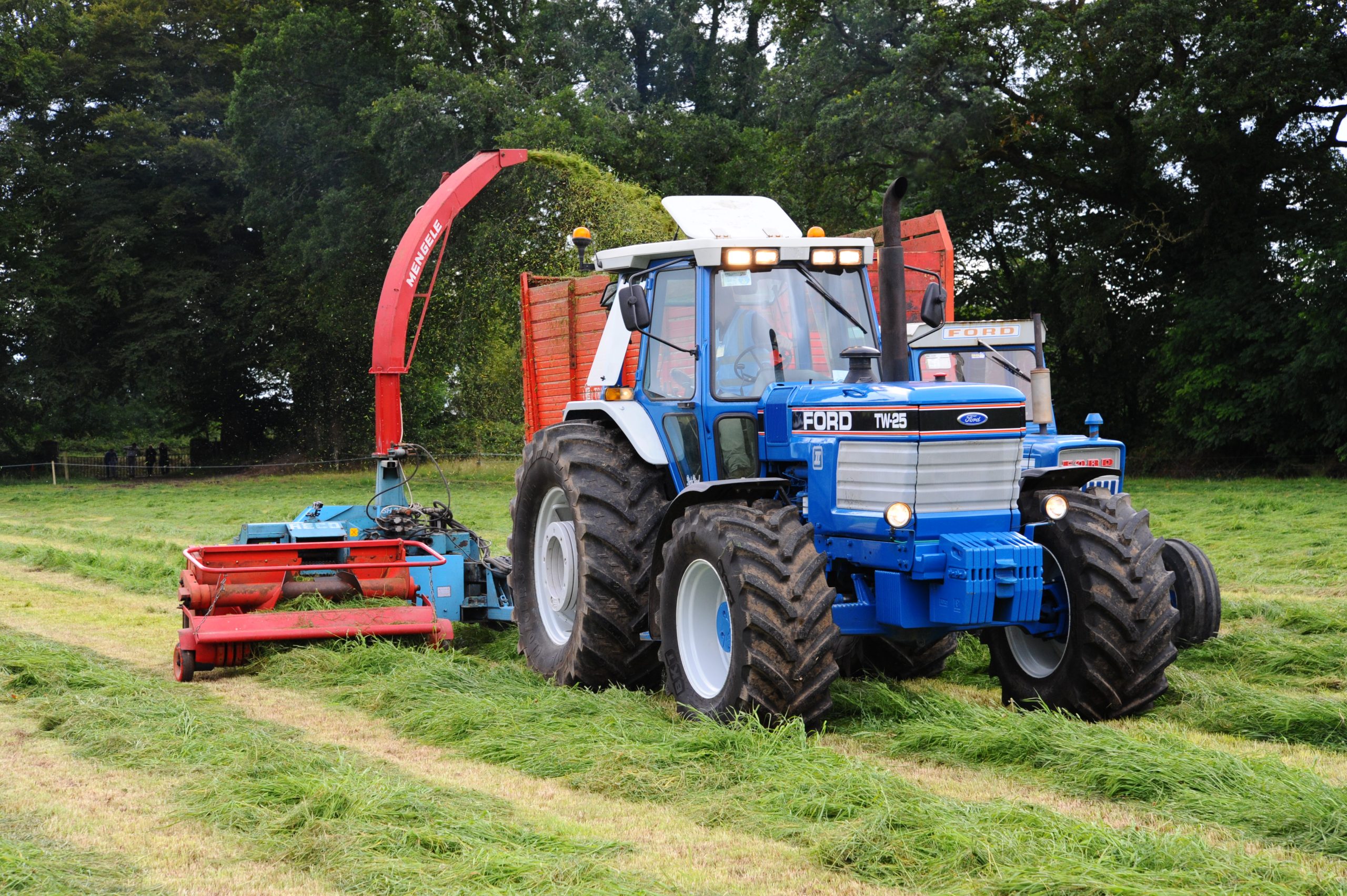 By the late 1980s the TW range was getting a little tired and Ford was planning its replacement