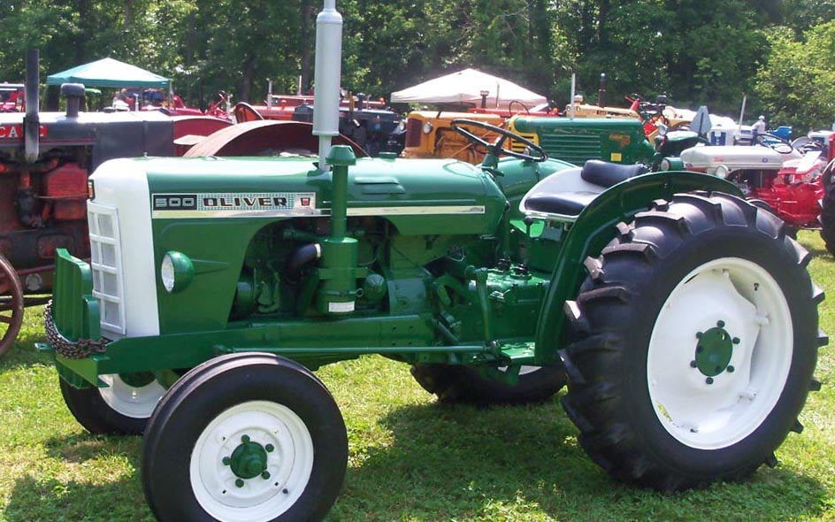 The Oliver 500 was made by David Brown and exported to America Source: Tractordata