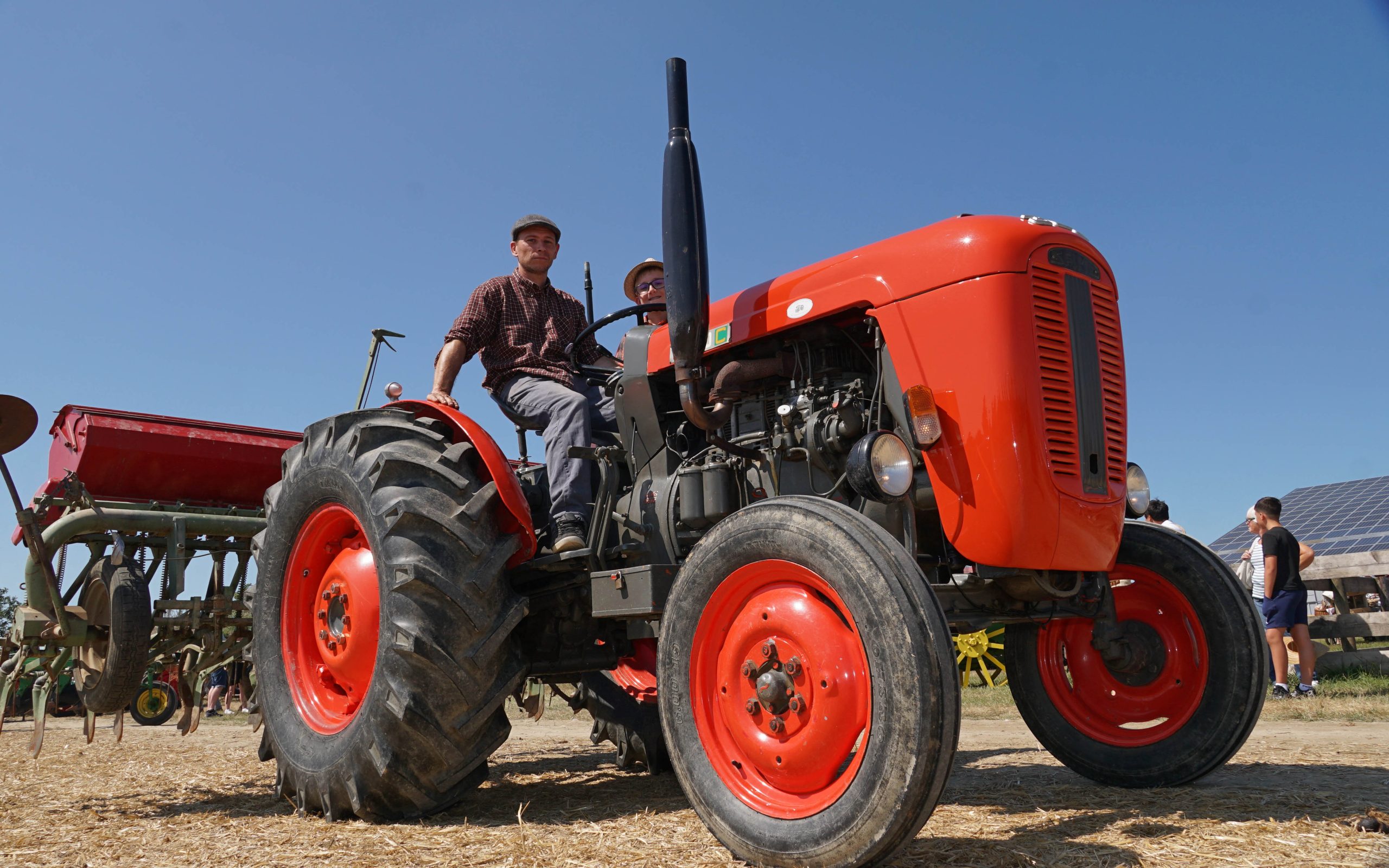 The SAME 360 was built between 1959 and 1964, it was powered by an air cooled diesel providing 60hp