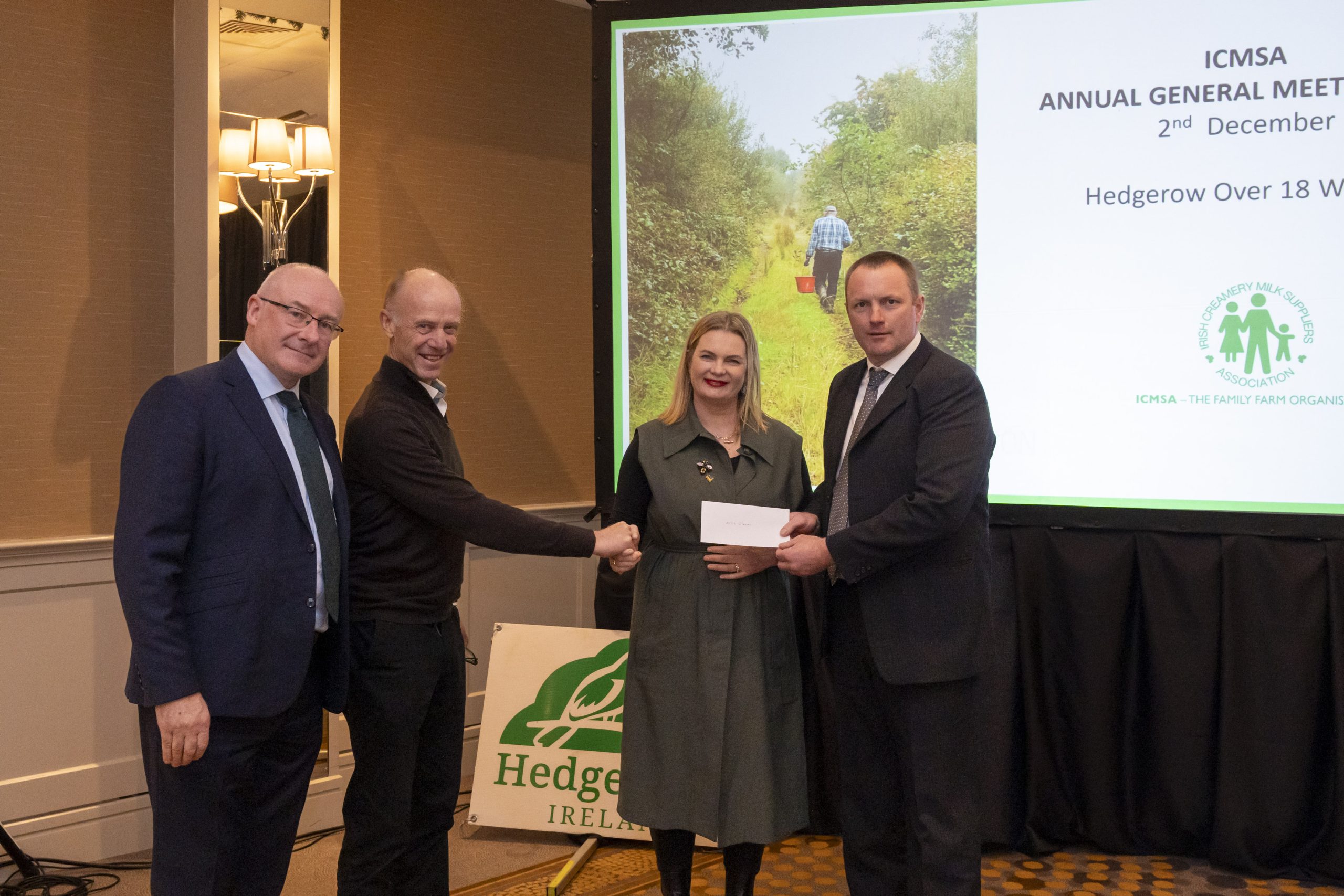 Secretary general at the Department of Agriculture, Food and Marine (DAFM), Brendan Gleeson; Hedgerows Ireland, Alan Moore; prize winner Eilis Gleeson, and ICMSA president, Denis Drennan. Source: Don Moloney