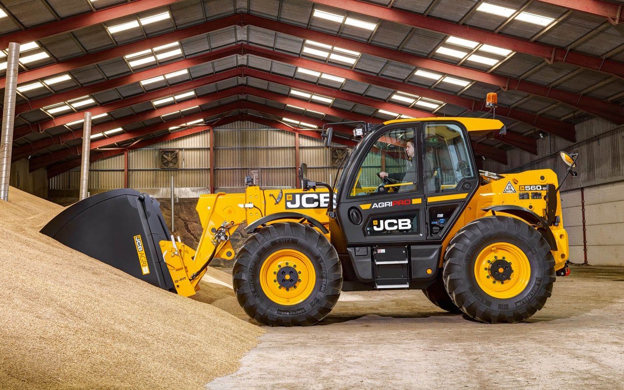 The Loadall range has been added too, with the 560-80 Agripro being the largest of the two new models
