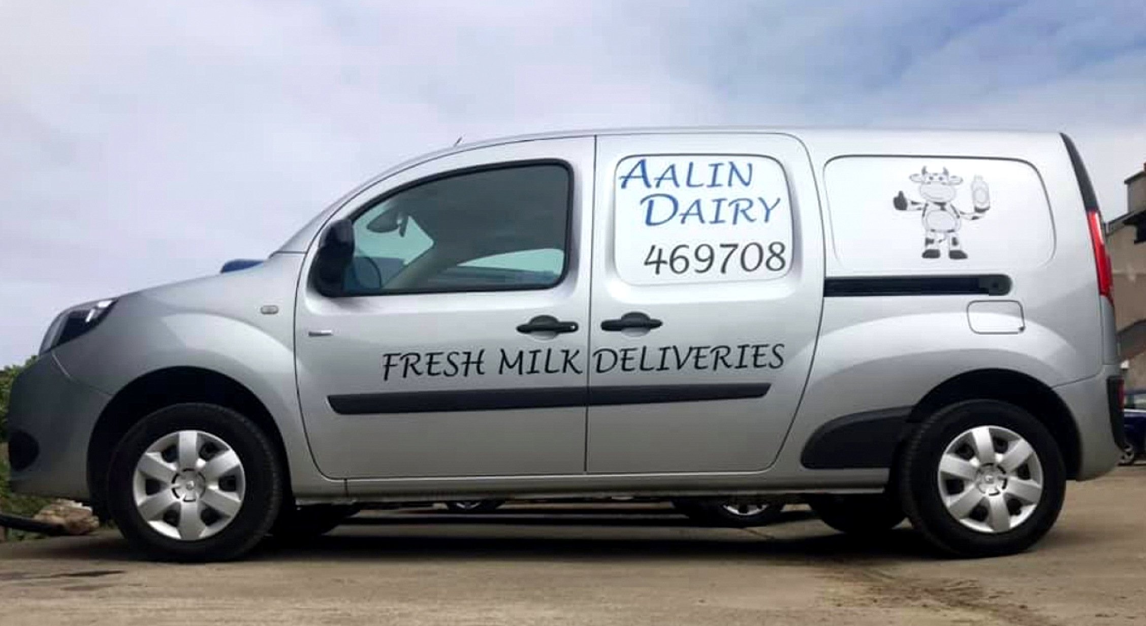 Milk from Cronk Aalin Dairy is delivered by a fleet of electric vans.