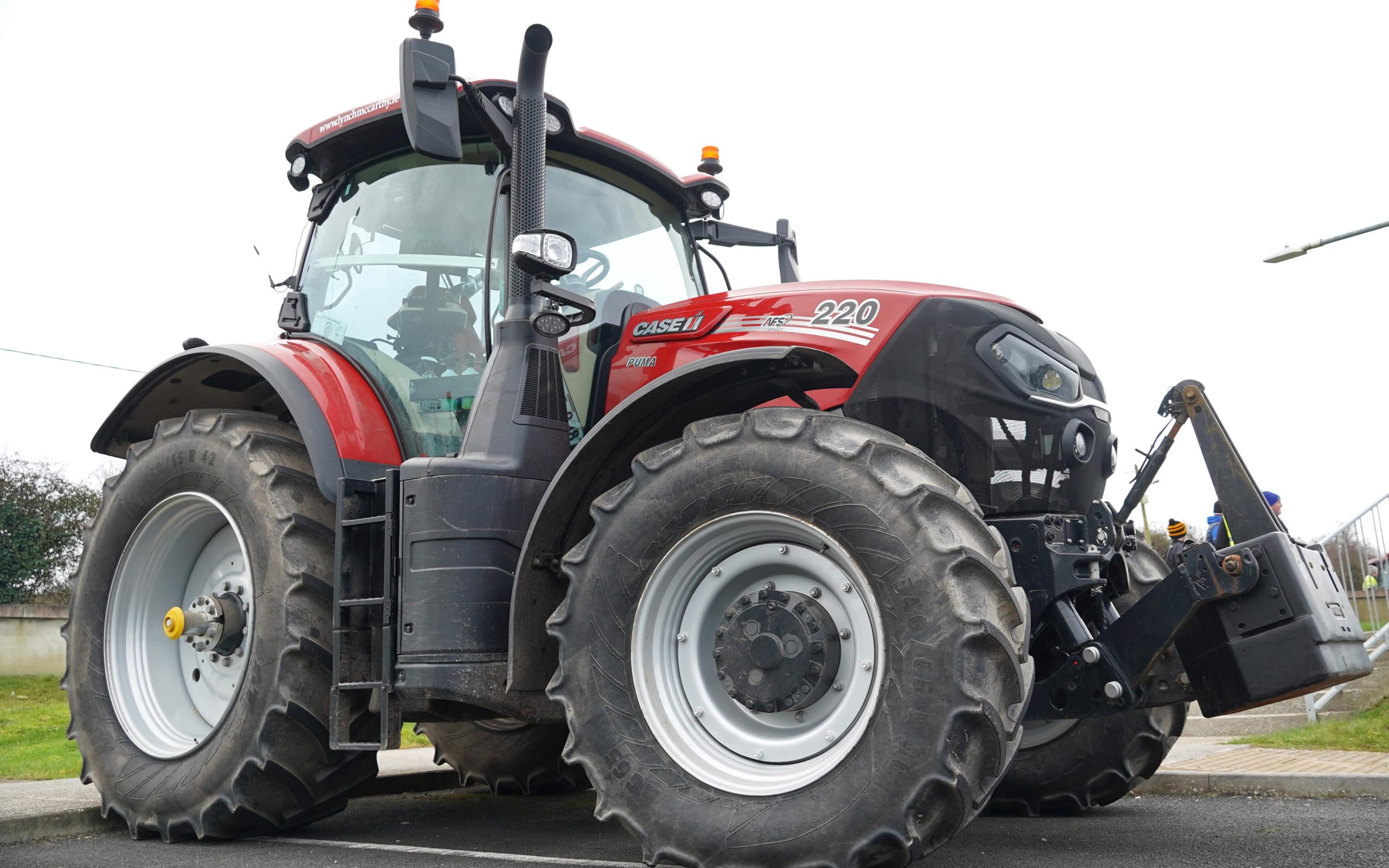 The Case Puma 220 was the largest Case present and second only to a John Deere 7R 330 in size overall