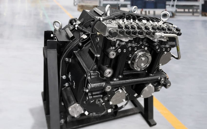 The new 16+4 transmission can be operated in manual or auto mode
