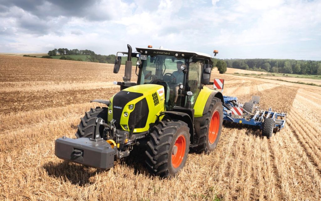 The Arion 570 Cmatic slots in at the top of the four-cylinder 500 models with 180hp on tap