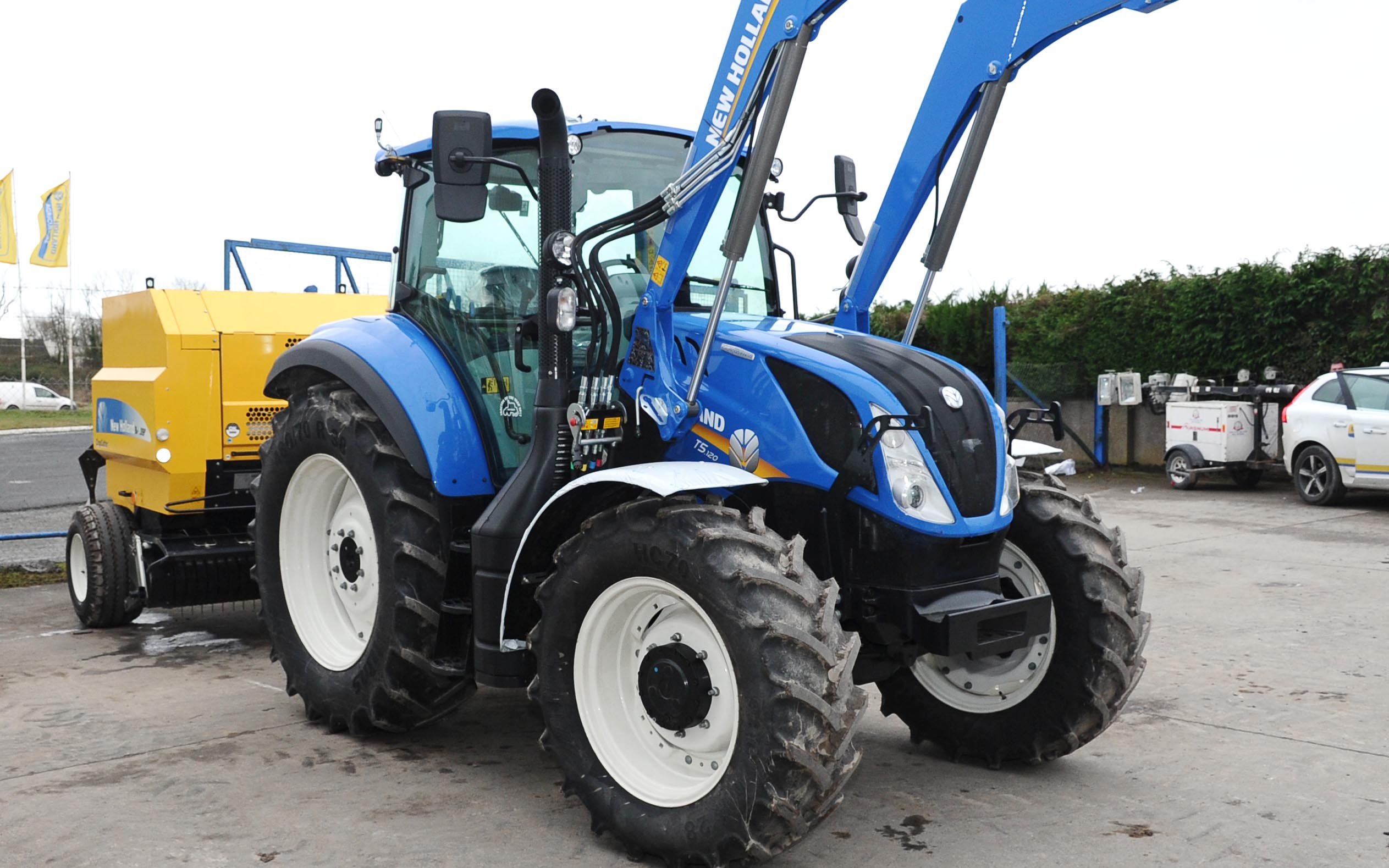 At least 80% of the used tractors that pass through Murphy's Motors are fitted with a front-end loader, according to Jack Cooney