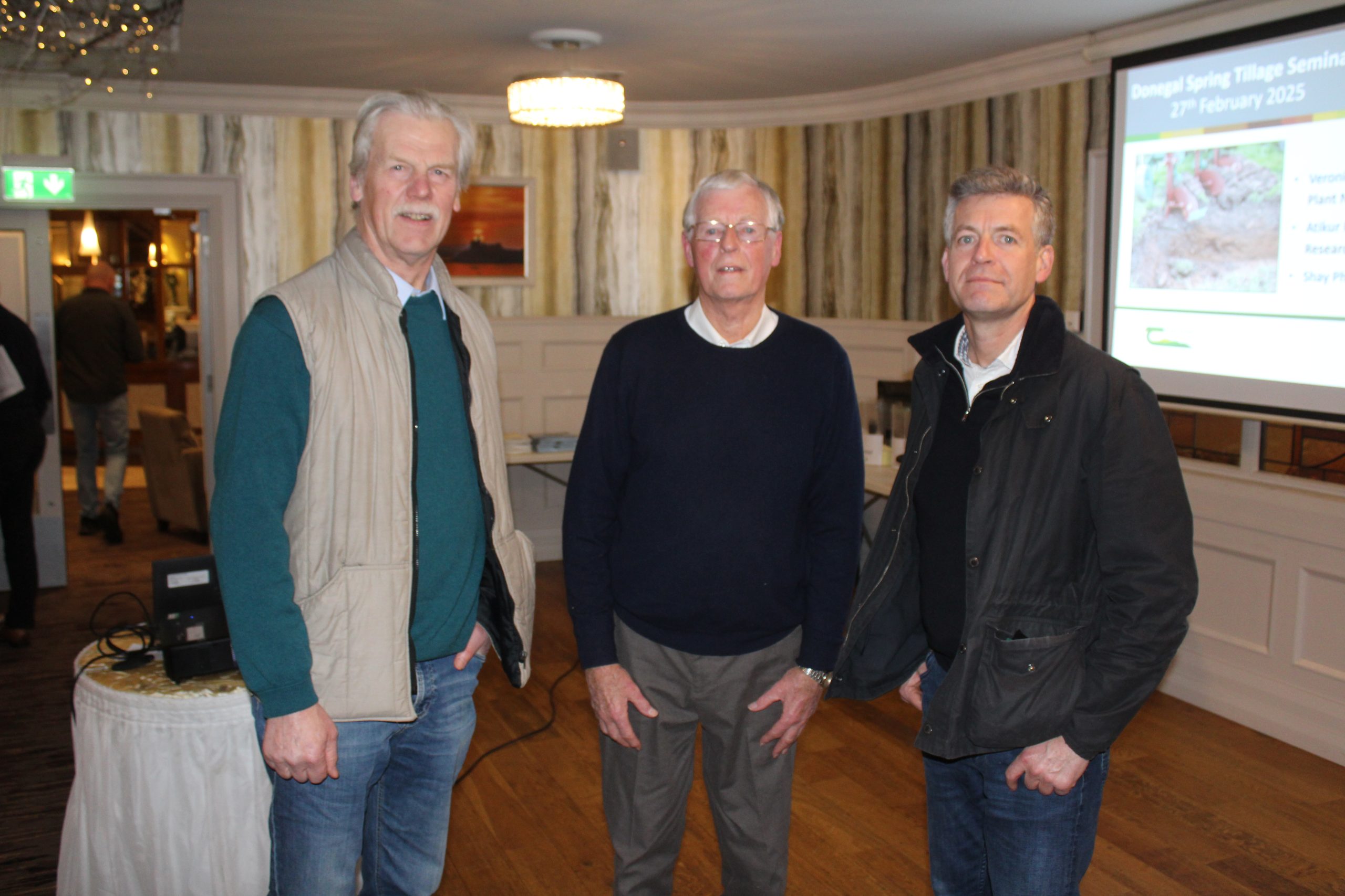 Attending the recent crops meeting in Donegal, hosted by Teagasc, l-r: Robert Moore, Derry; Michael Sharkey, Dromore, Letterkenny; Robert Moore, Dromore, Letterkenny
