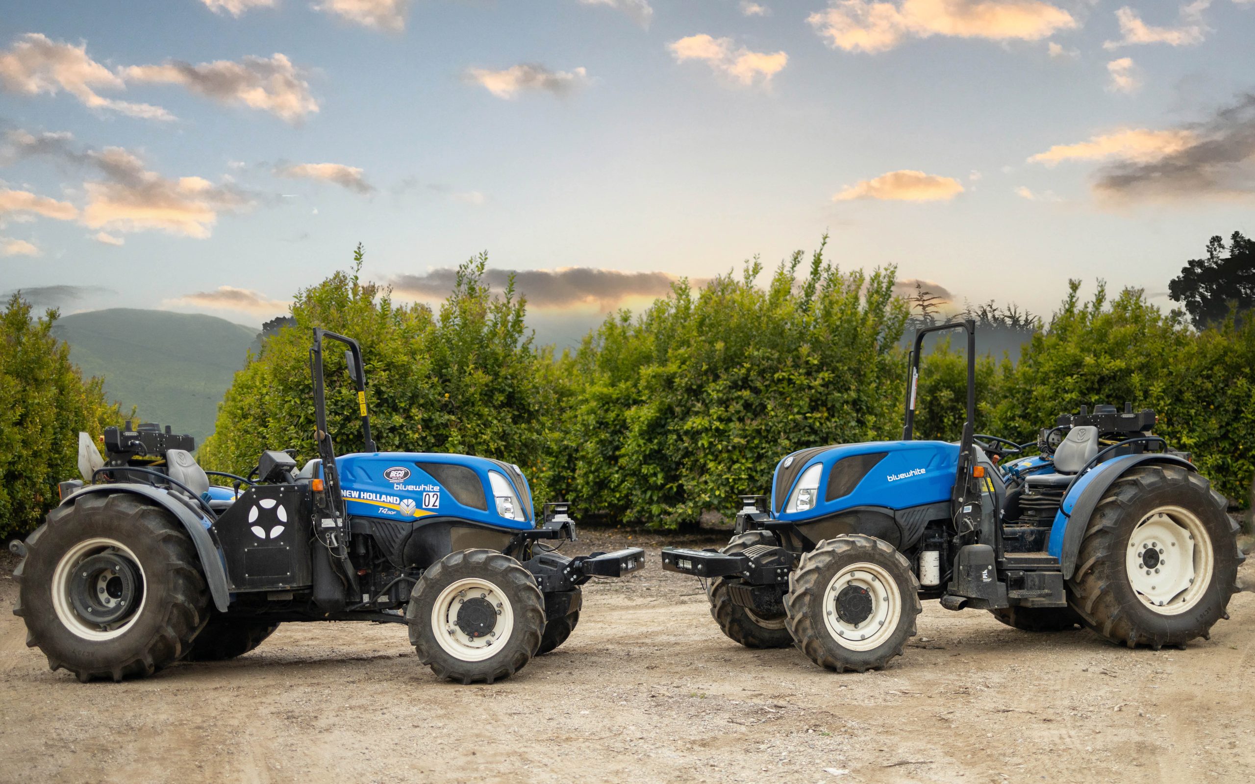 Last year New Holland partnered with Bluewhite, a company that has already developed autonomous vehicle systems