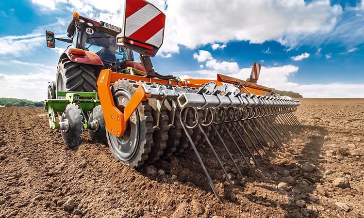 The new mounted units are said to be suitable for shallow and standard cultivation depths depending on disc size