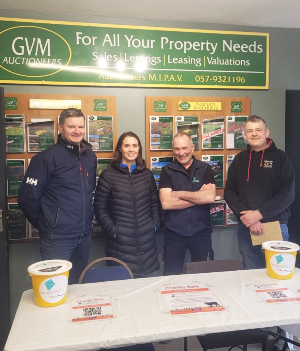 L-r: ICMSA Ronan Feighery; Kate Kearney; ICMSA Pat O'Brien; and Nicholas Kearney. Image source: ICMSA