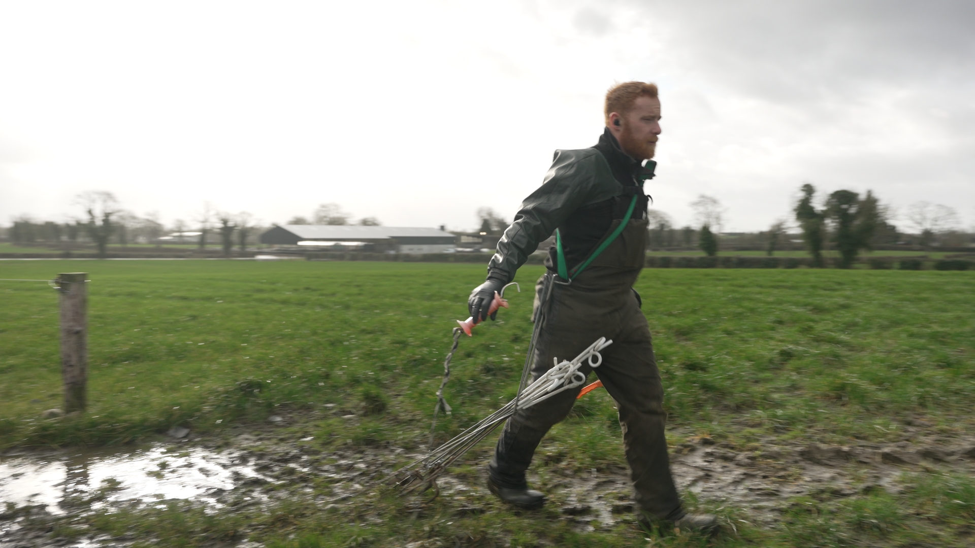 Eoin setting up a grass allocation for the cows
