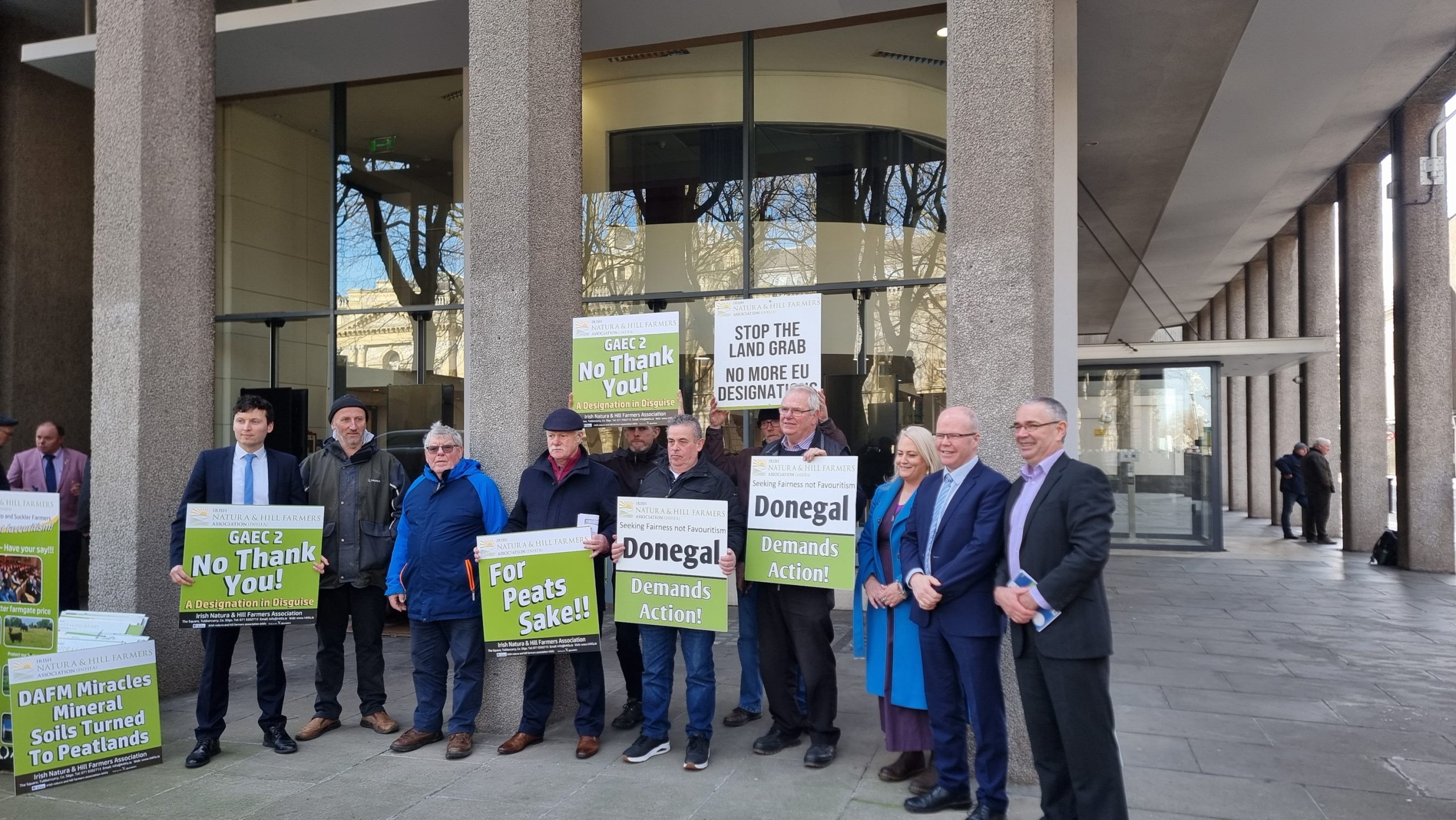 The INHFA GAEC 2 protest outside DAFM headquarters