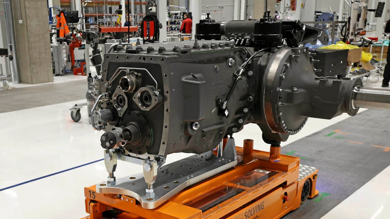 The new production facilities will at first supply transmissions for Valtra's Q and S series tractors
