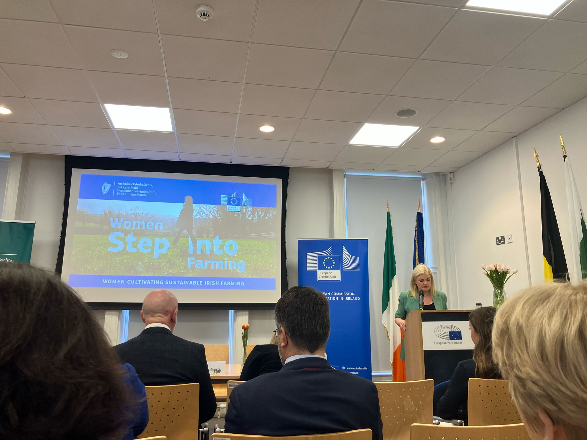 Agriland editor Stella Meehan addressing the 'Women Step into Farming' event