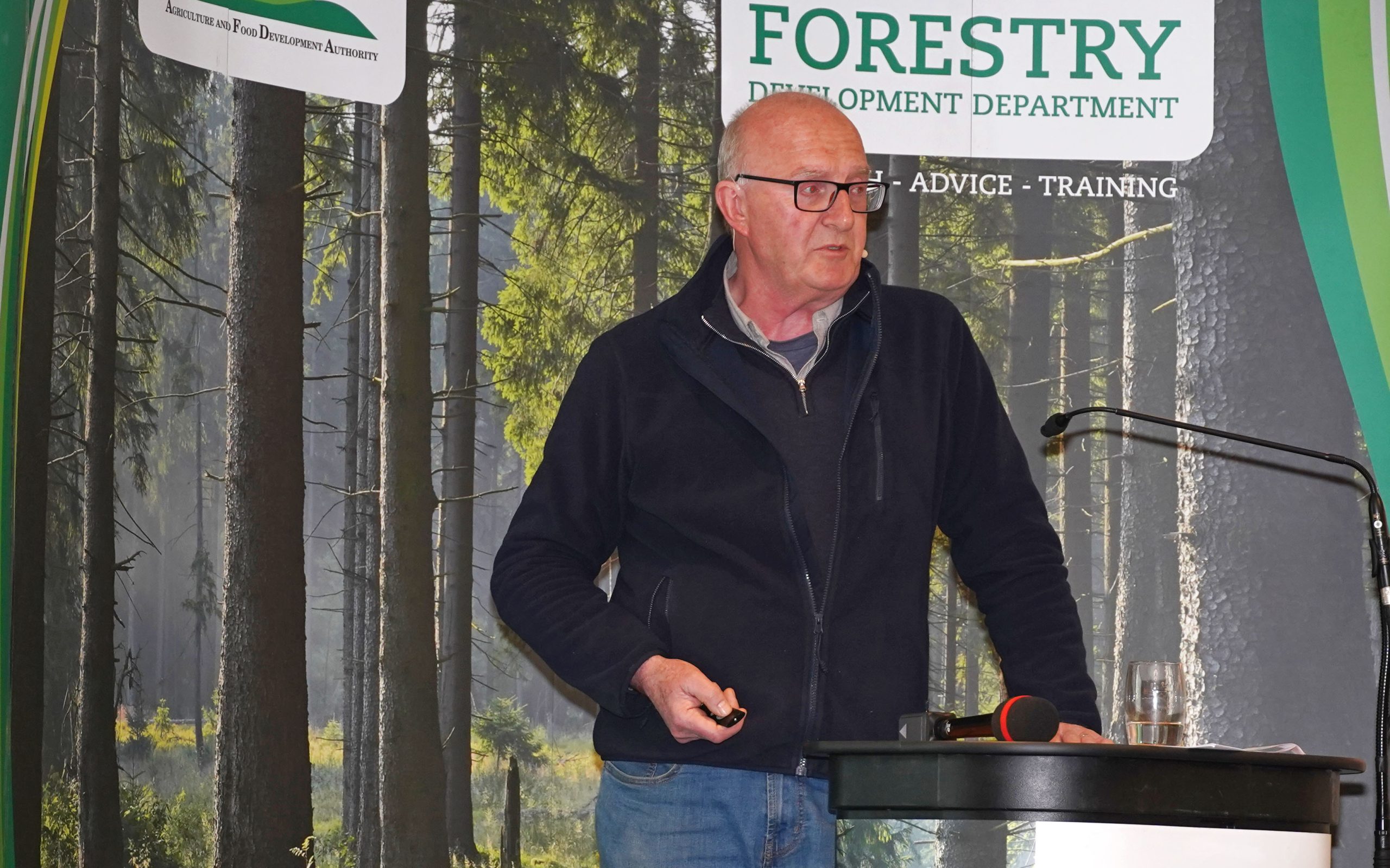 Paul Wilson criticised the lack of access to the Department's licensing system