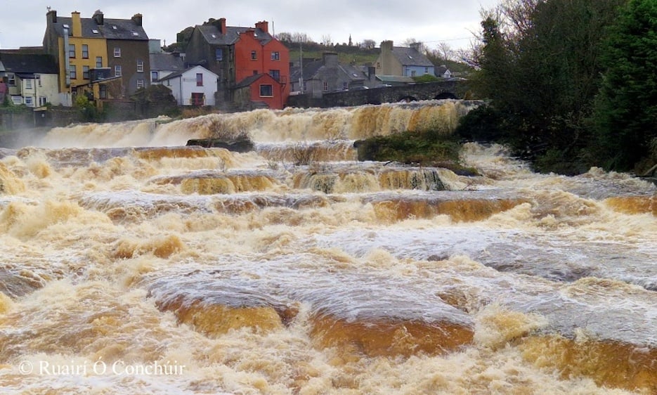 Inagh River, Ennistymon. Image source: Ruairí Ó Conchúir
