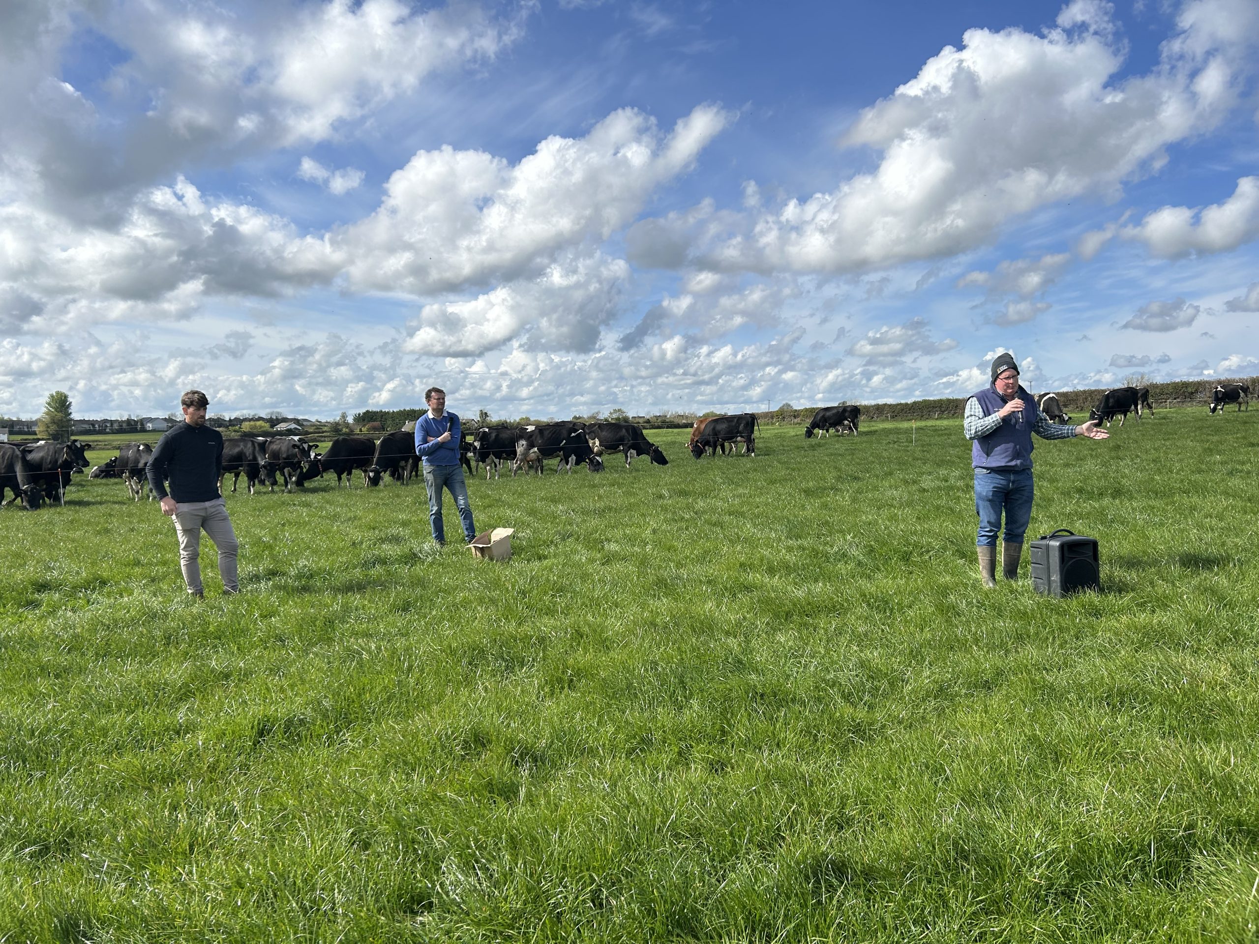 Teagasc dairy advisor Donnchadh Dowling, Liam Delaney, and Teagasc Grass10 programme manager John Maher taking at the event