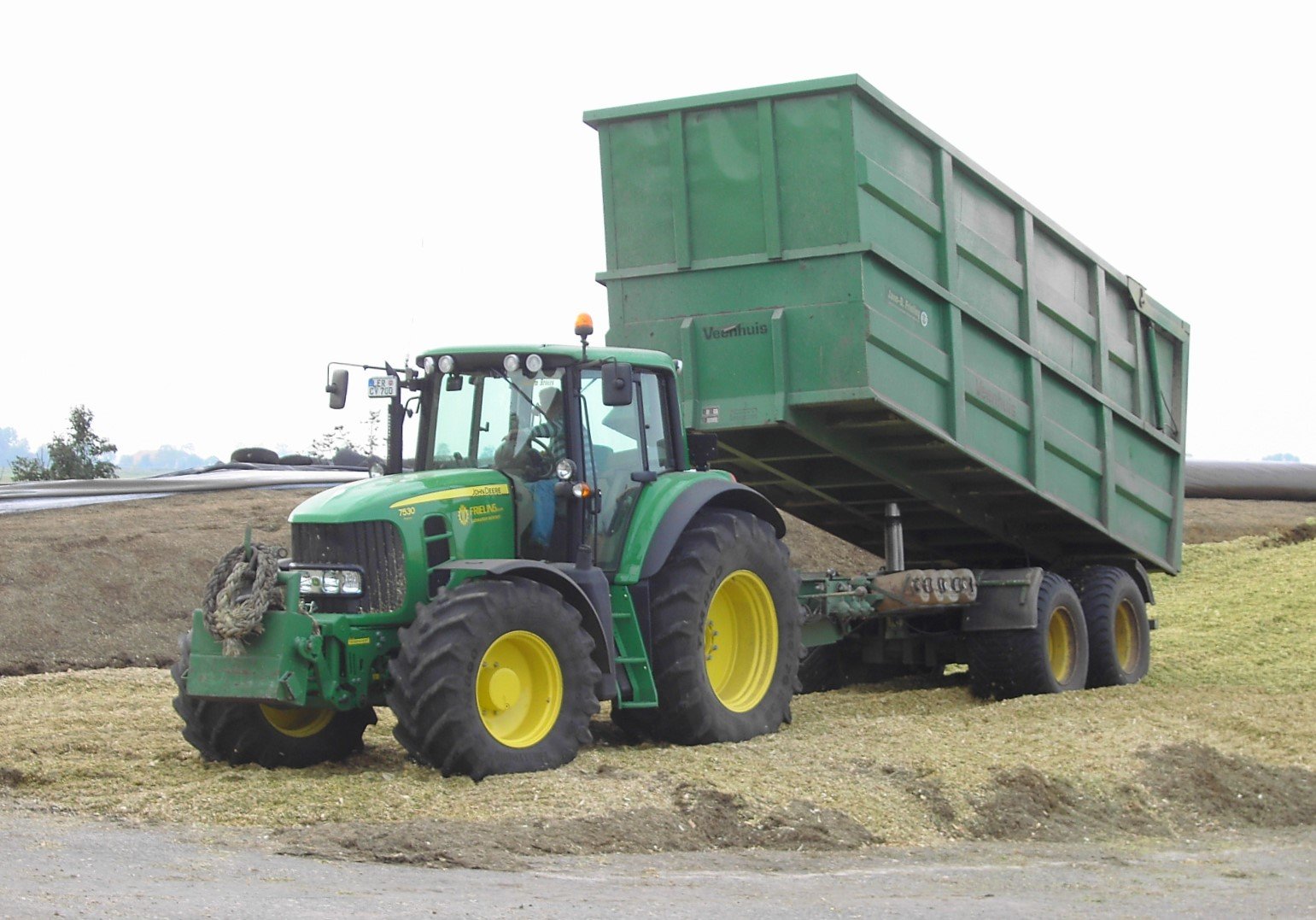 Around 8ha of corn silage is grown on the farm to feed the cows