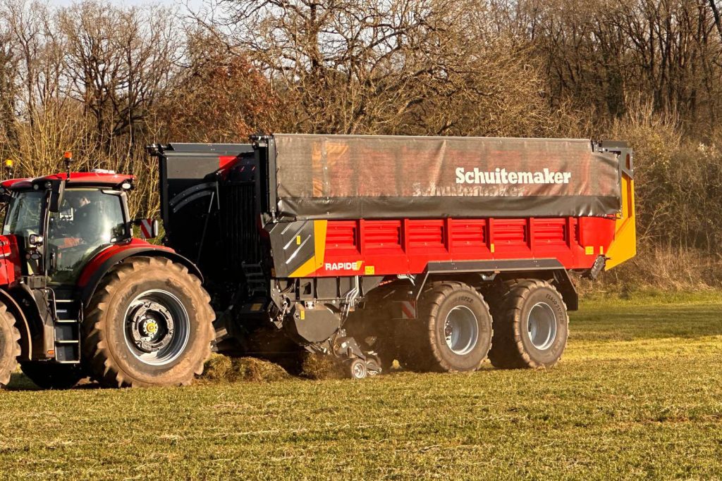 Schuitemaker claims that their forage wagons are suitable for the whole harvesting season