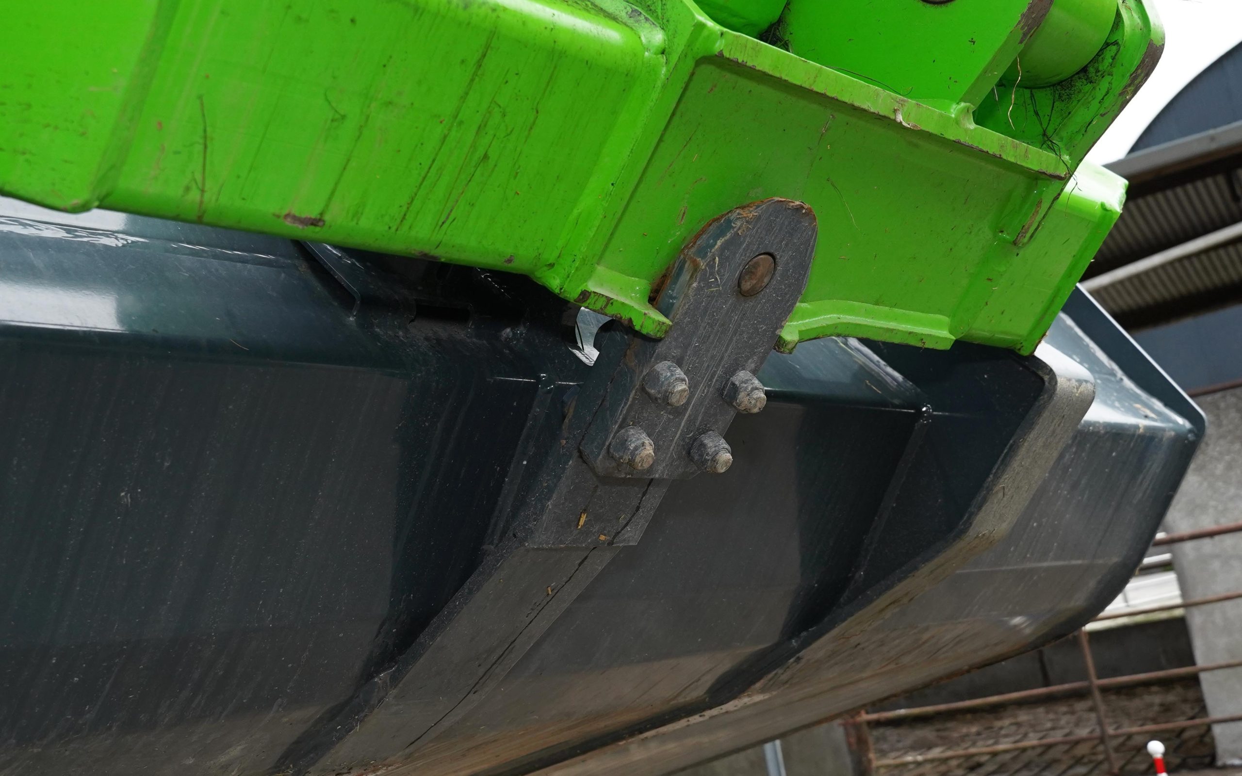 The central locking pin for attachments is a great hit with Kevin
