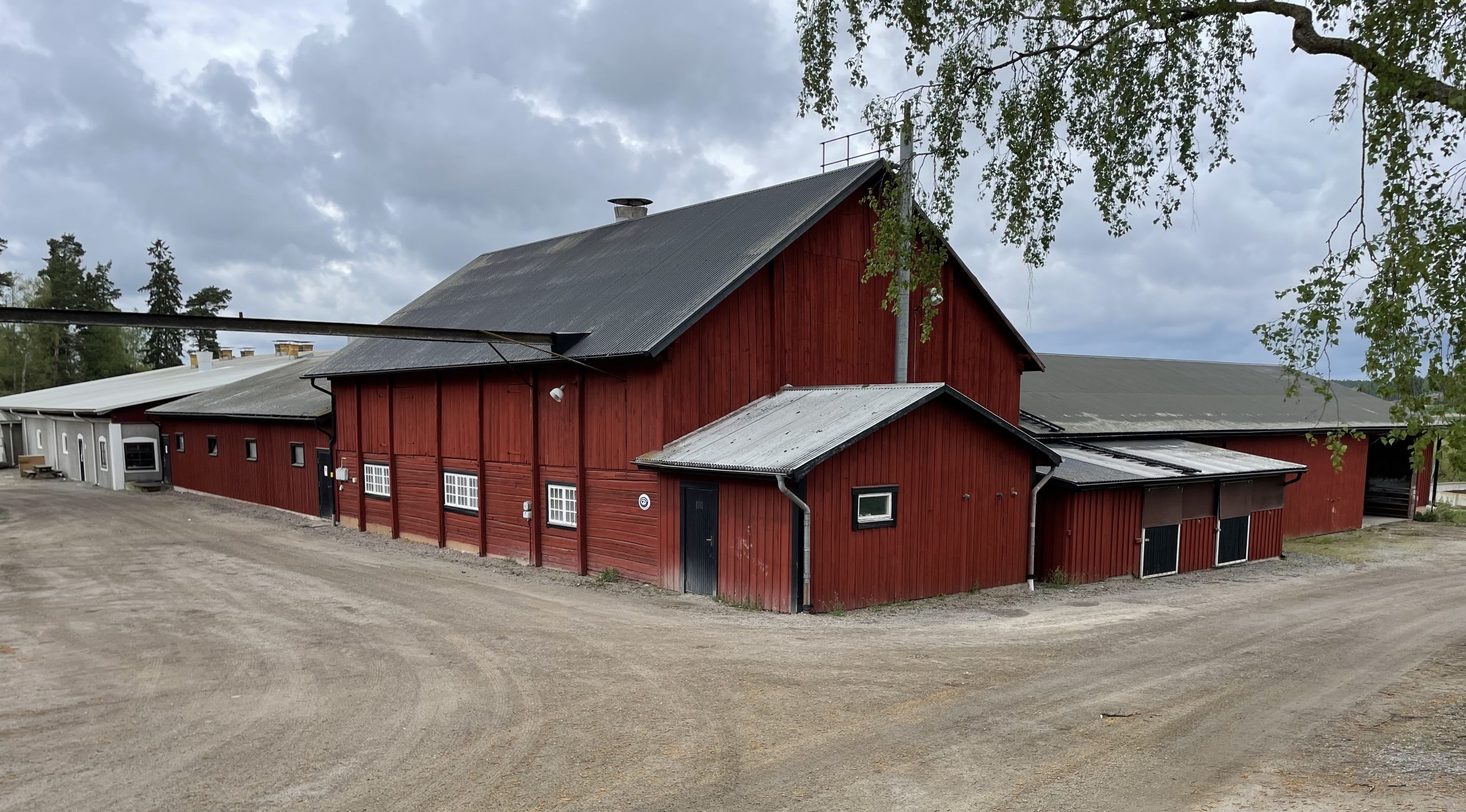 Moving Floor has installed its technology on a commercial pig farm in Sweden for demonstration purposes
