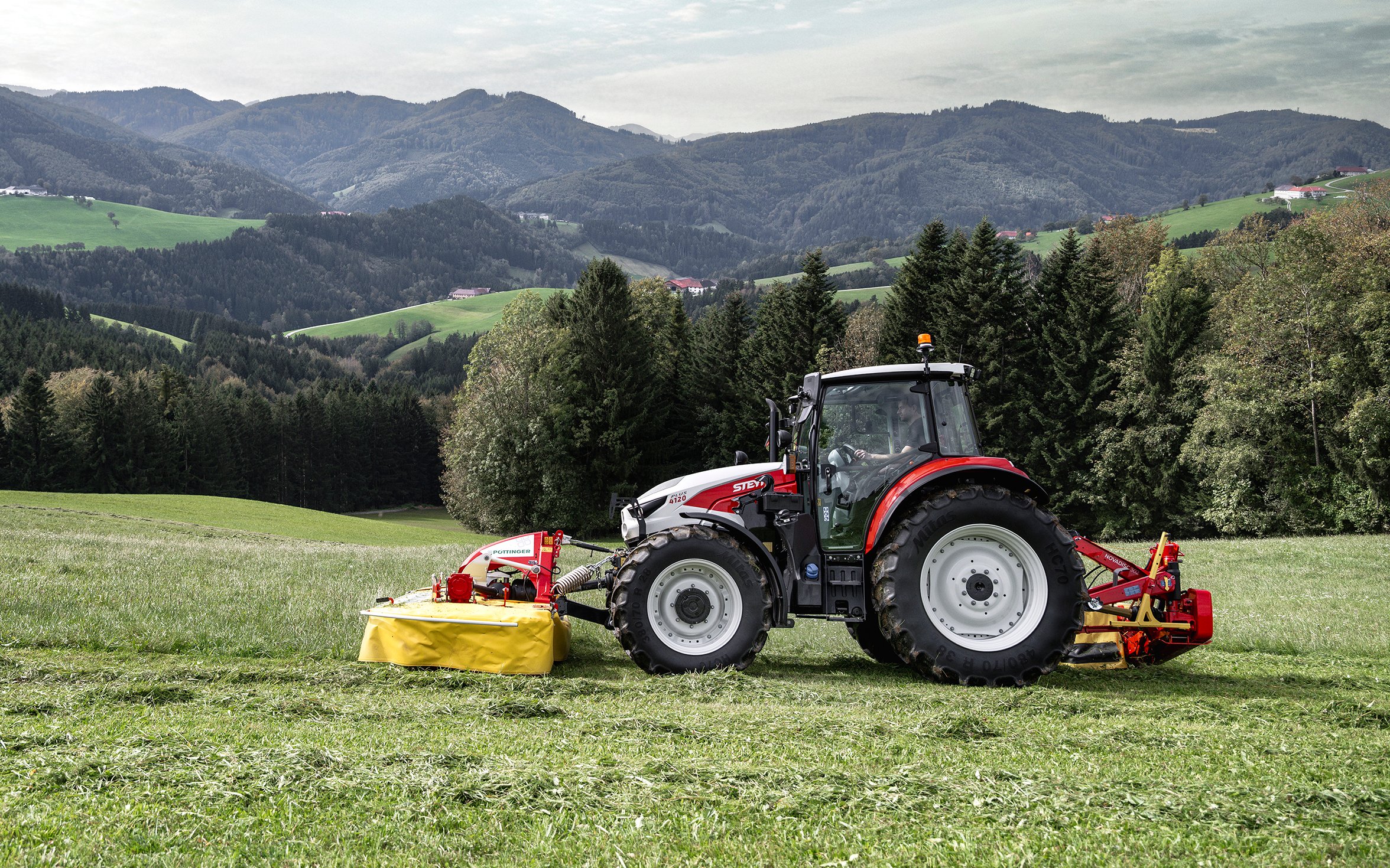 As part of CNH, Steyr keeps its range up-to-date and competitive with its sibling brands