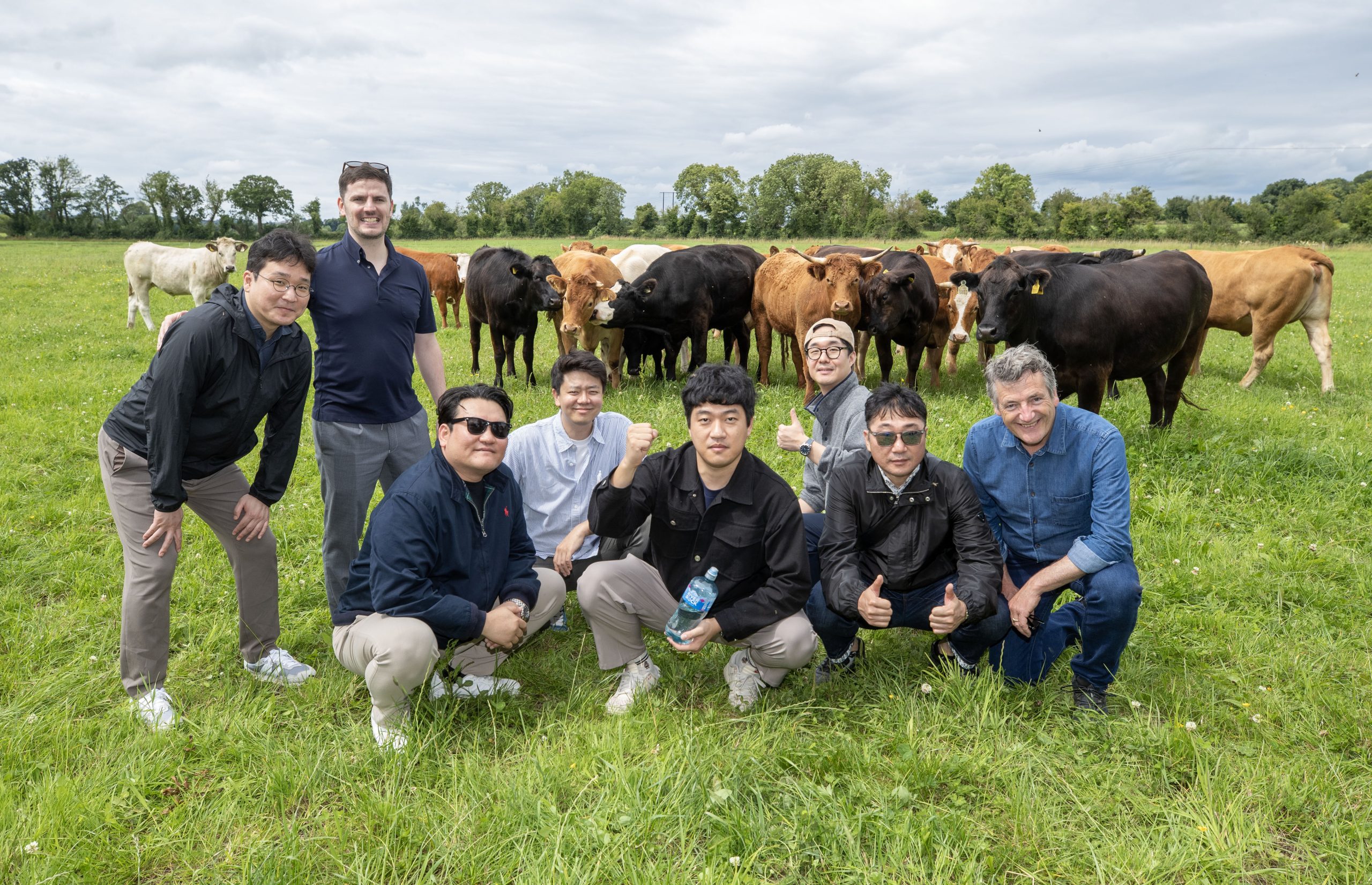 Joe Moore (second from left) with Korean beef buyers on John Purcell's farm last summer. Source: Bord Bia